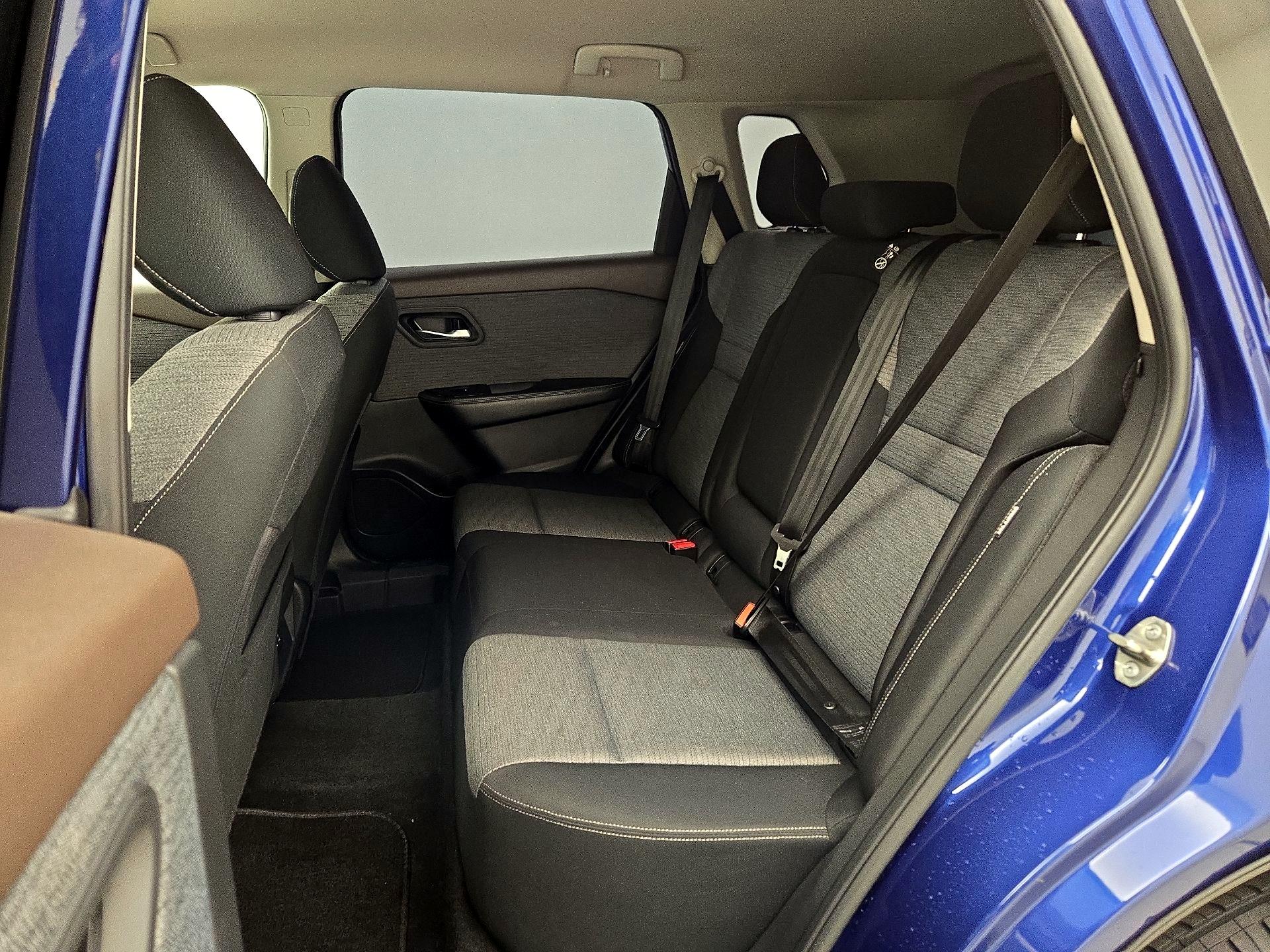 Thumbnail: 2021 Nissan Rogue - 19