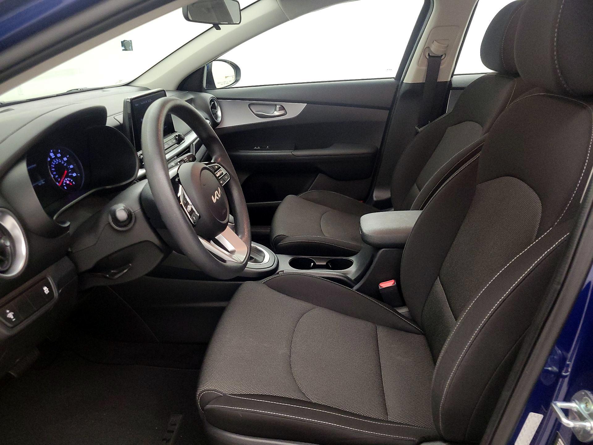 Thumbnail: 2023 Kia Forte - 11