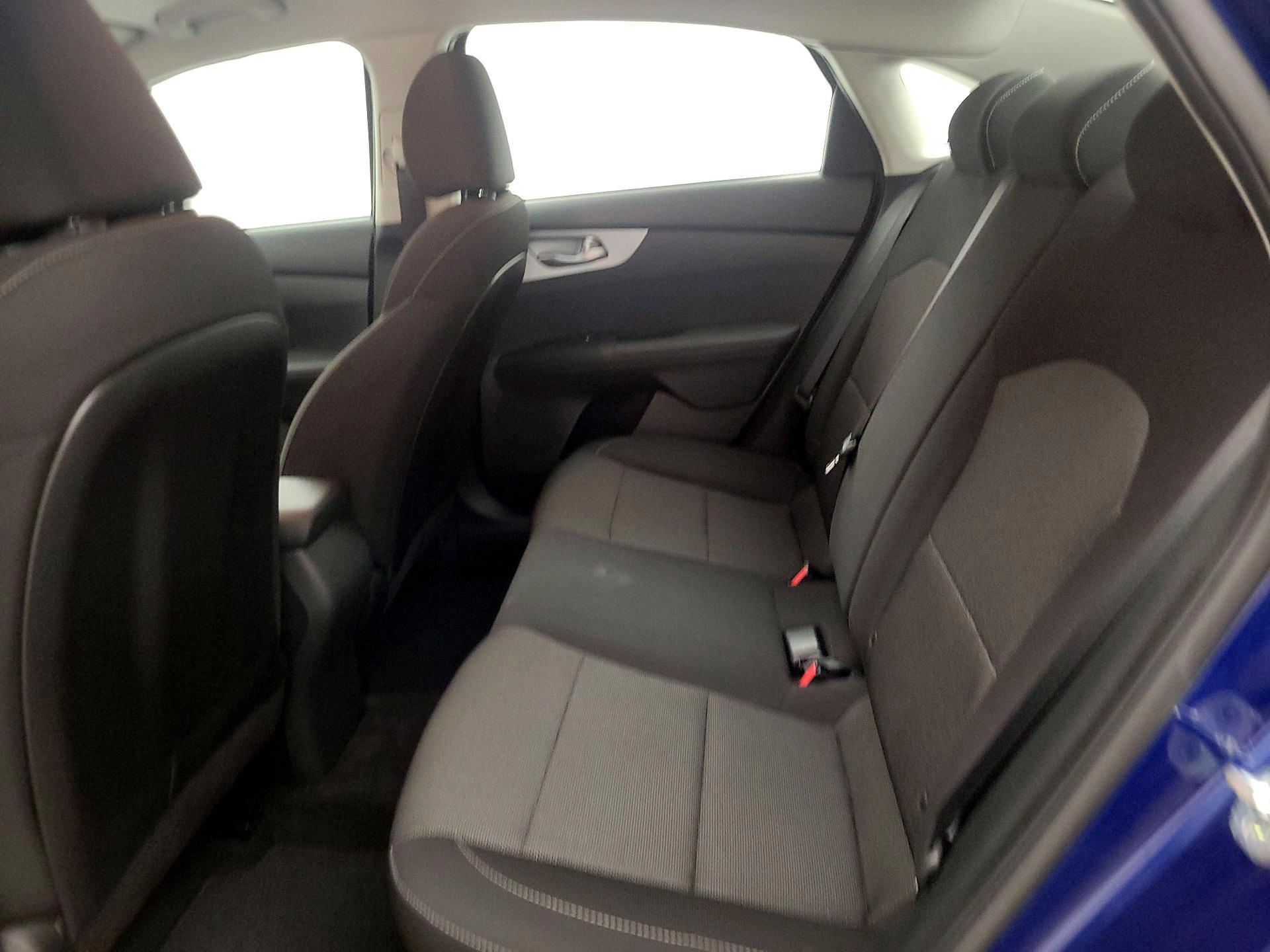 Thumbnail: 2023 Kia Forte - 19