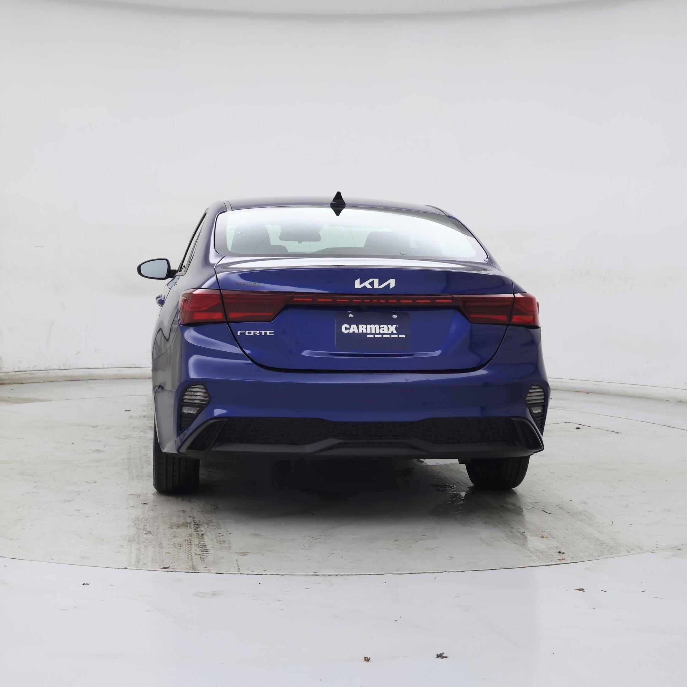 Thumbnail: 2023 Kia Forte - 6