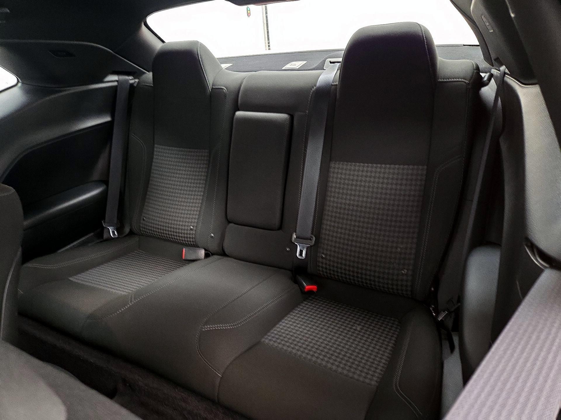 Thumbnail: 2017 Dodge Challenger - 18