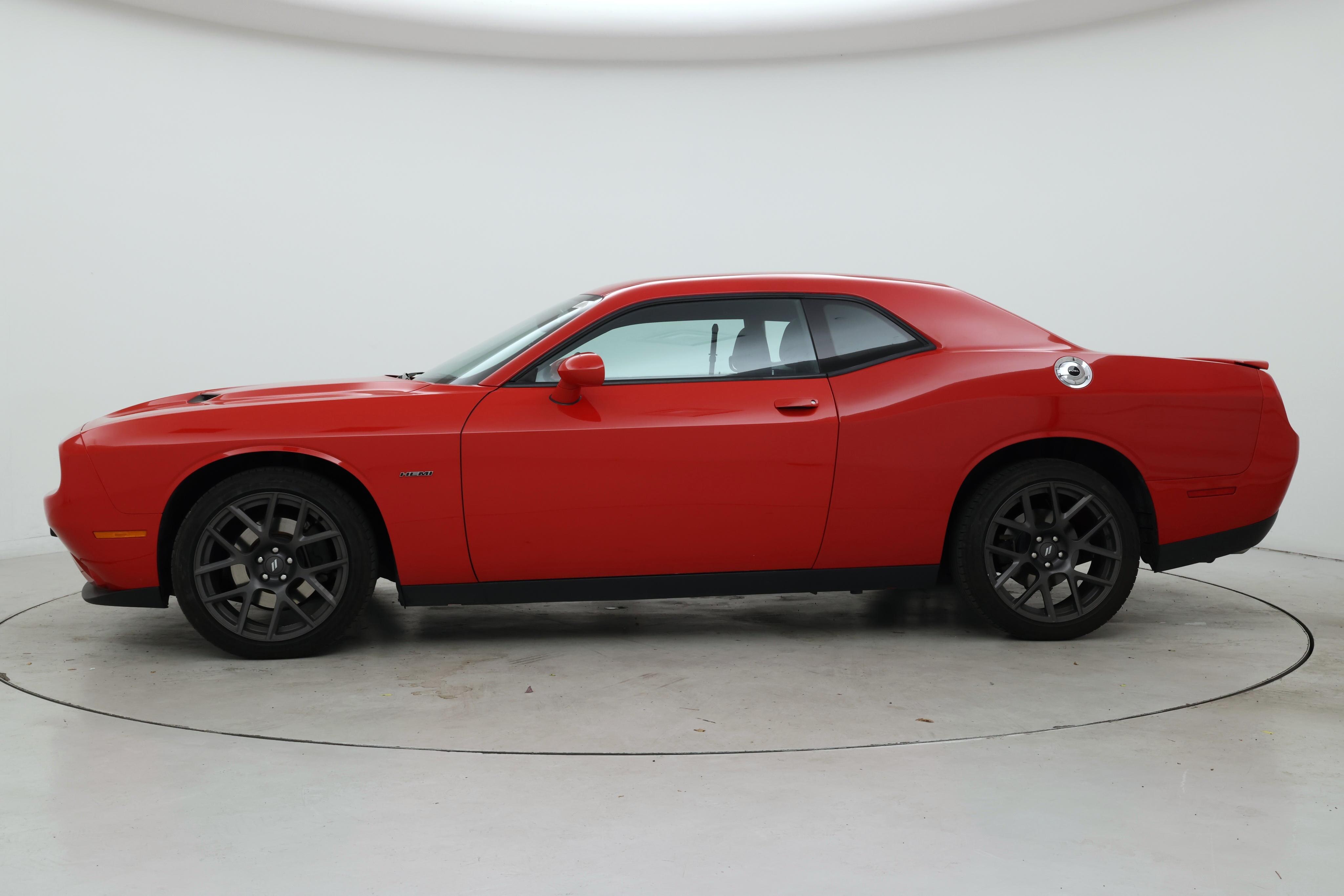 Thumbnail: 2017 Dodge Challenger - 3