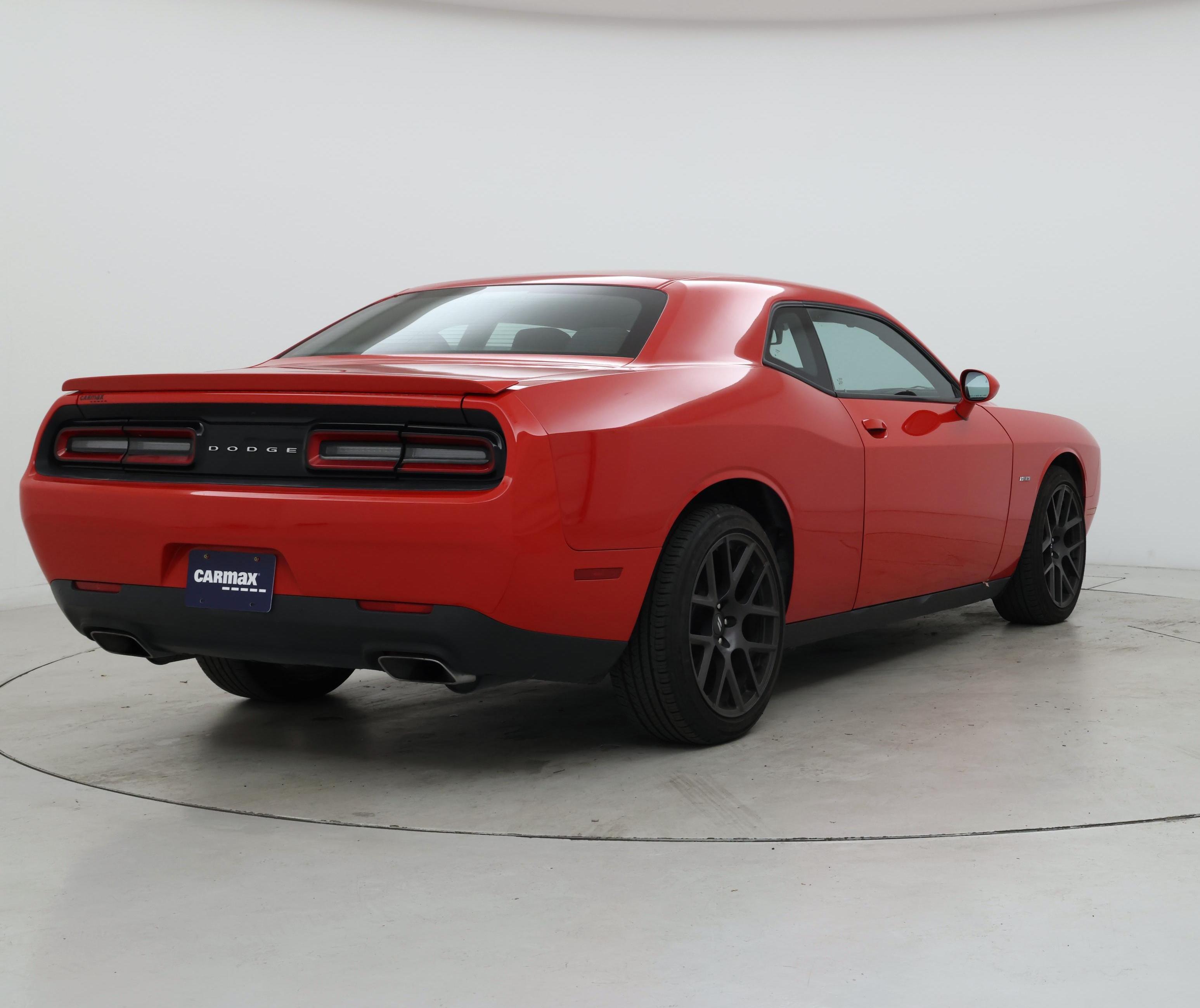 Thumbnail: 2017 Dodge Challenger - 8