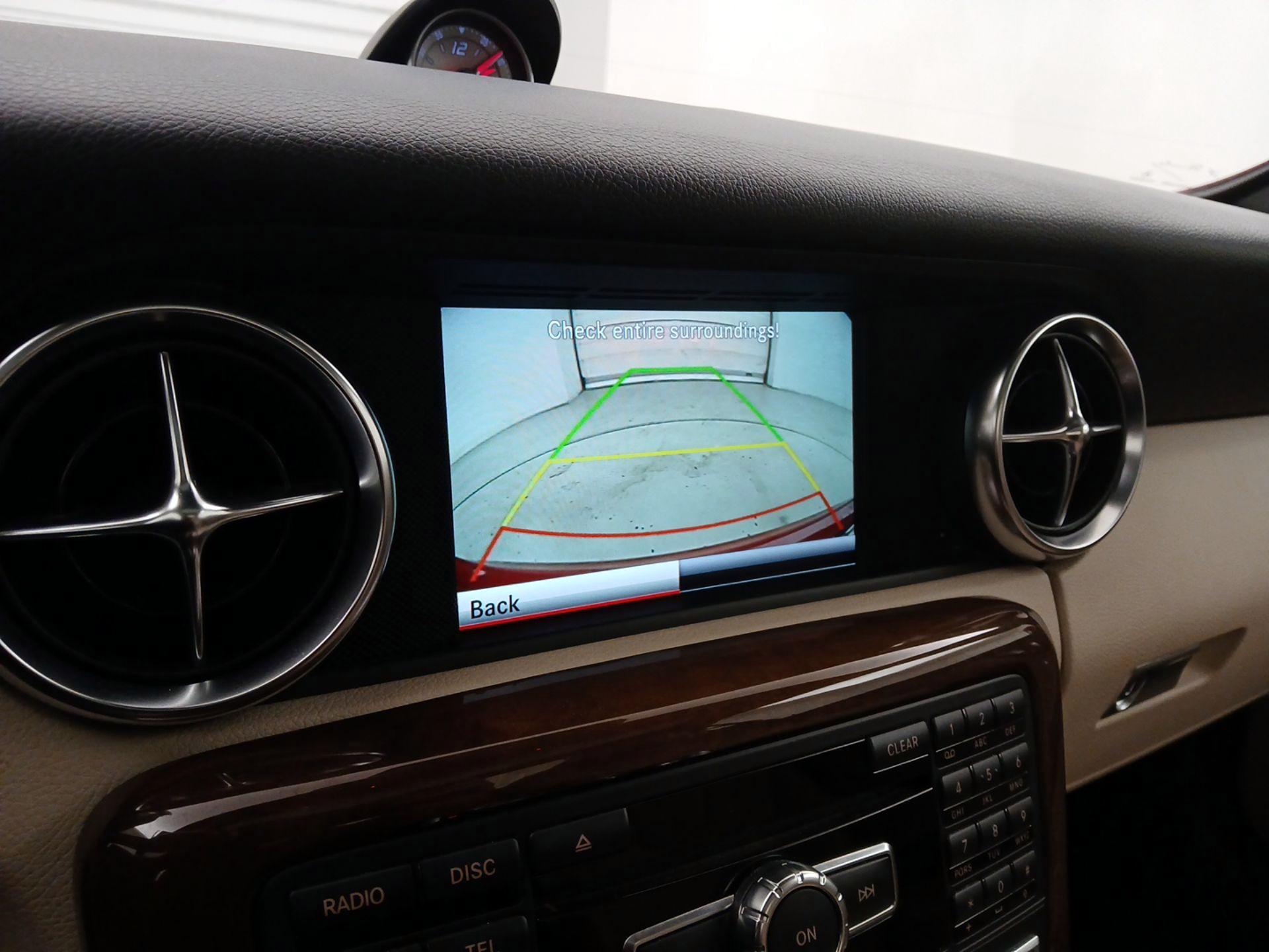 Thumbnail: 2016 Mercedes-Benz SLK - 15