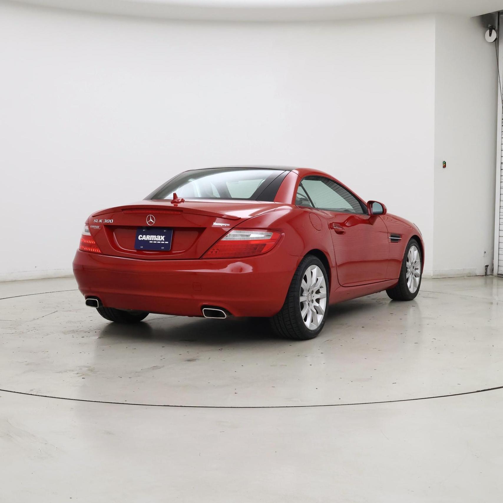 Thumbnail: 2016 Mercedes-Benz SLK - 8