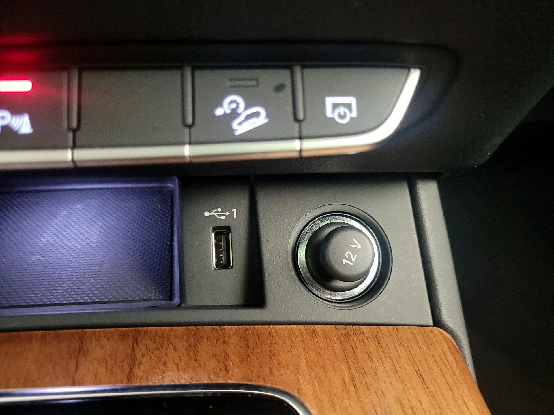 Thumbnail: 2023 Audi Q5 - 18