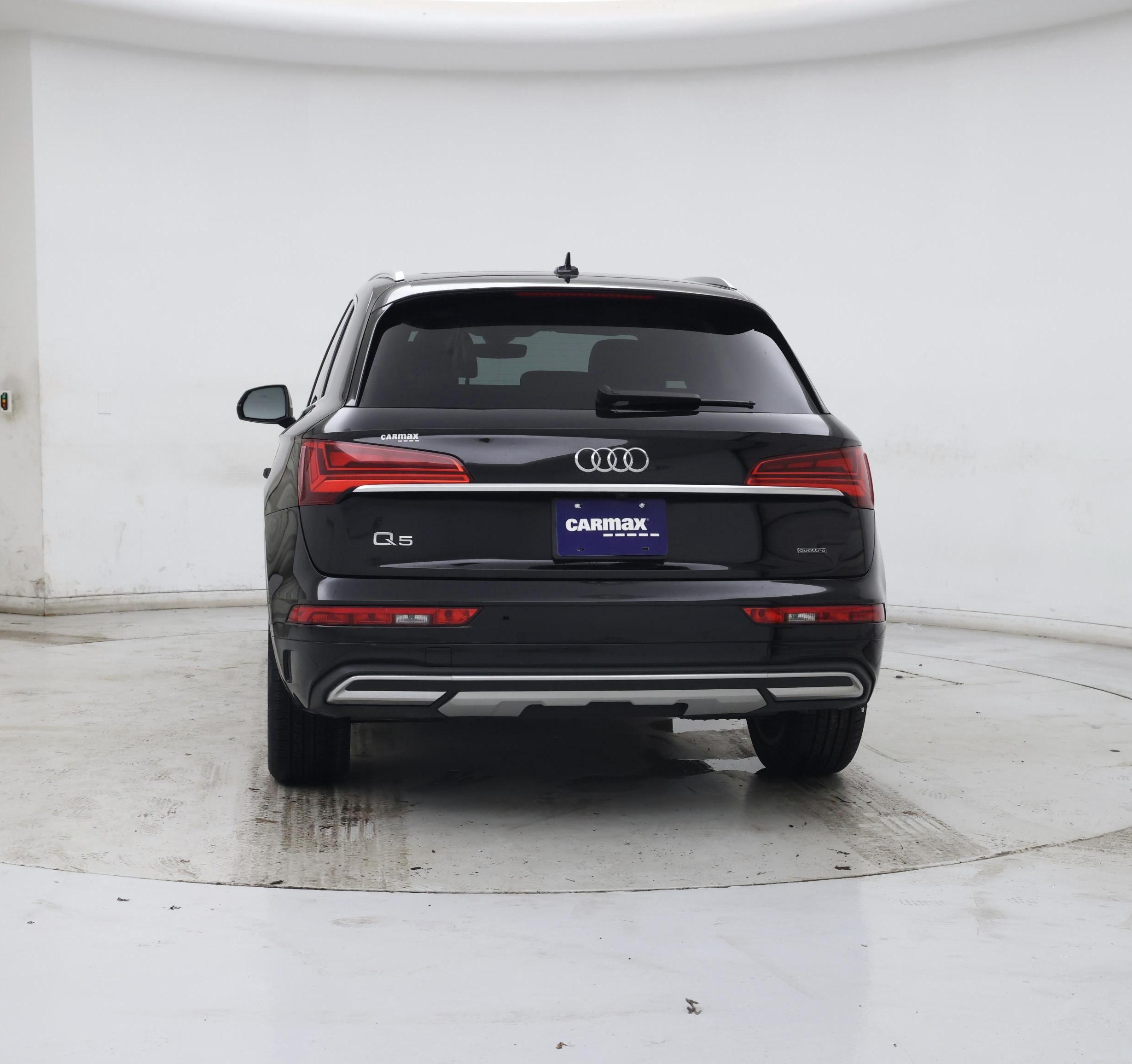 Thumbnail: 2023 Audi Q5 - 6