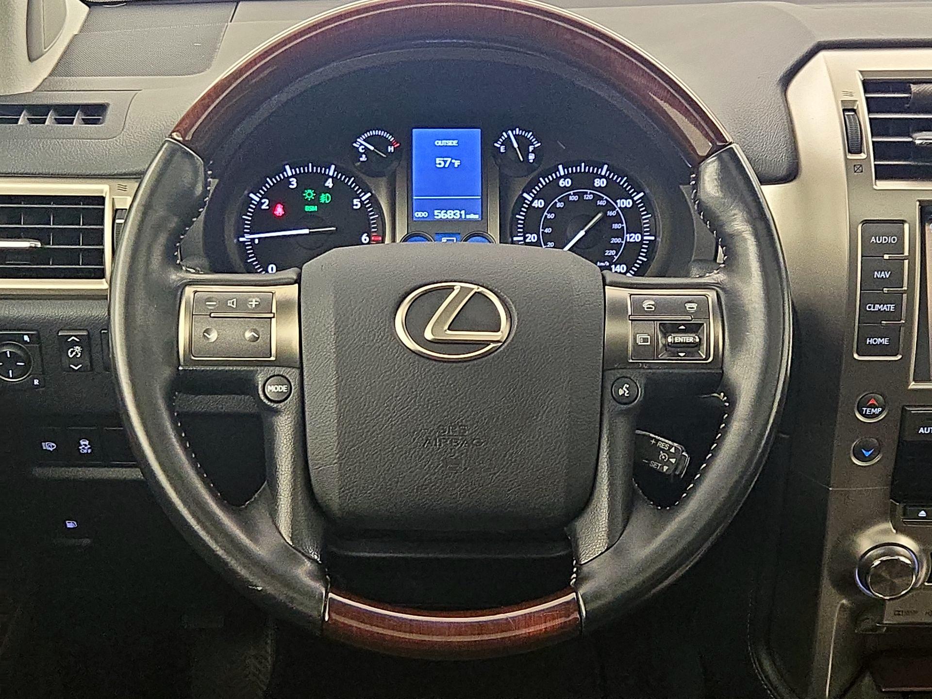 Thumbnail: 2019 Lexus GX - 10