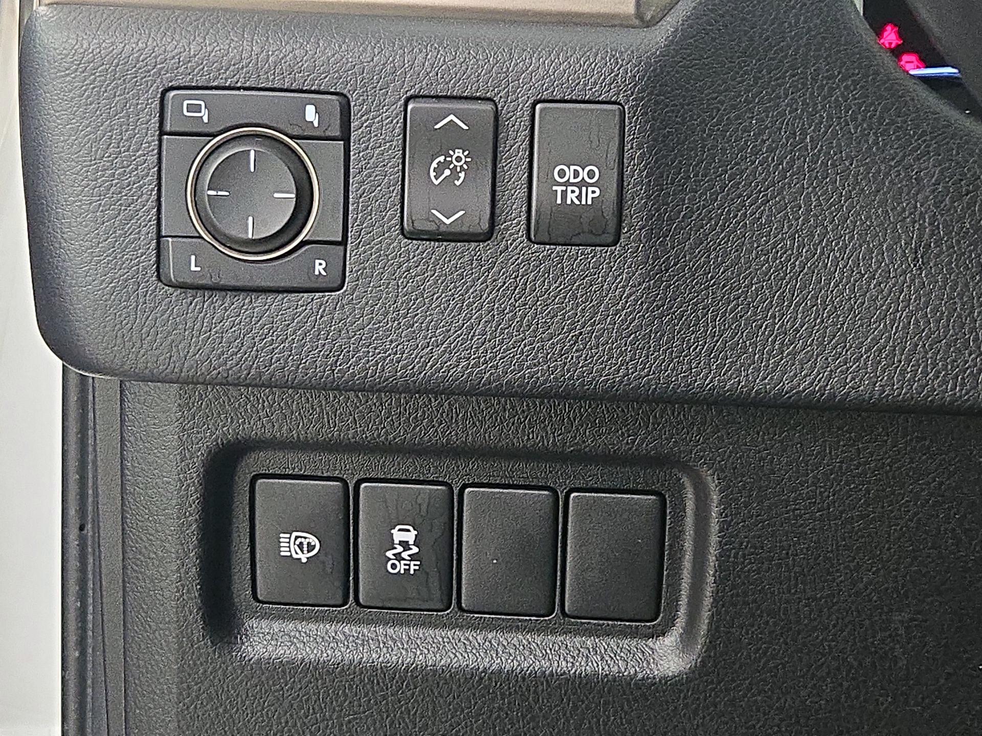 Thumbnail: 2019 Lexus GX - 13