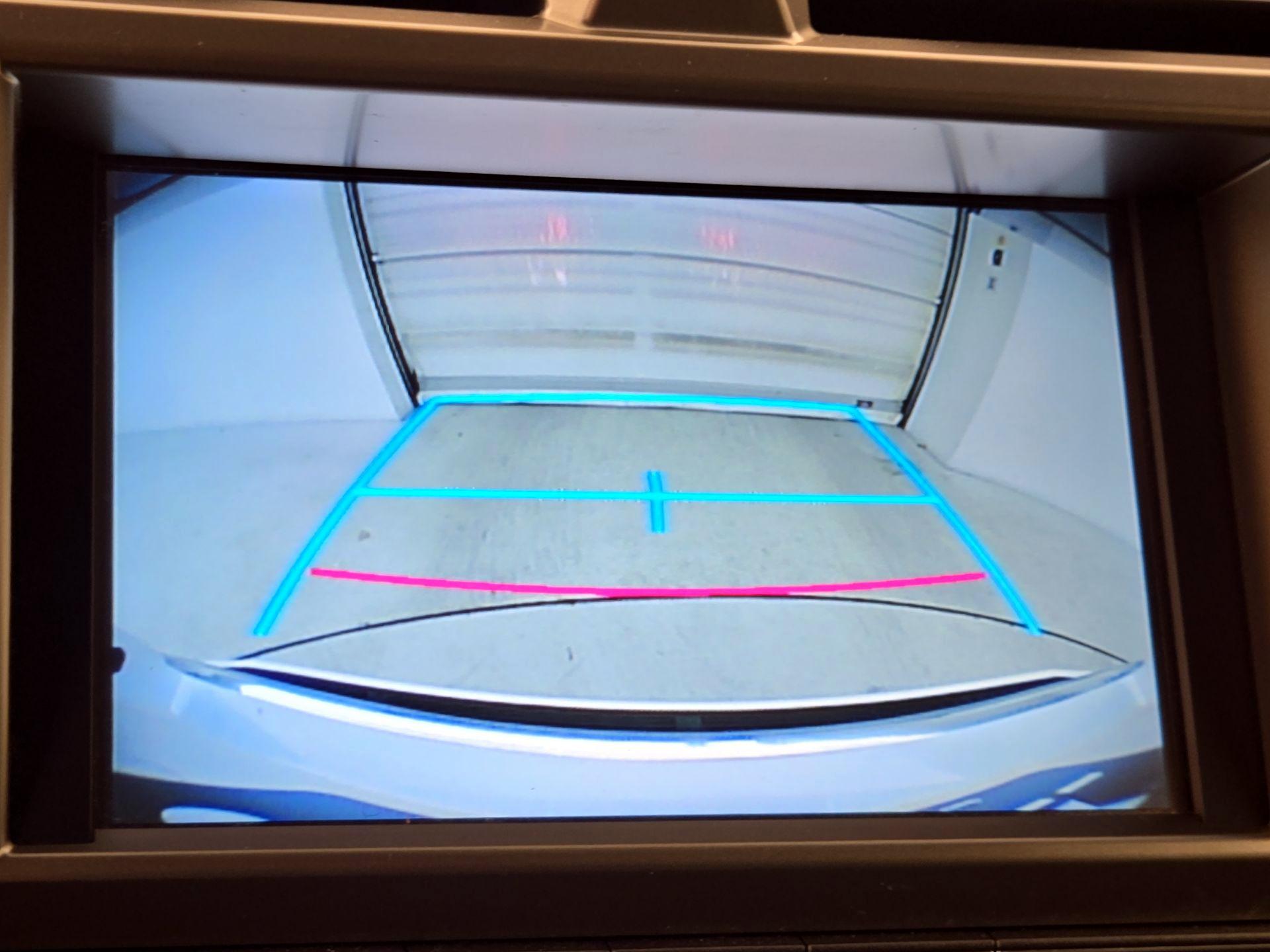 Thumbnail: 2019 Lexus GX - 15