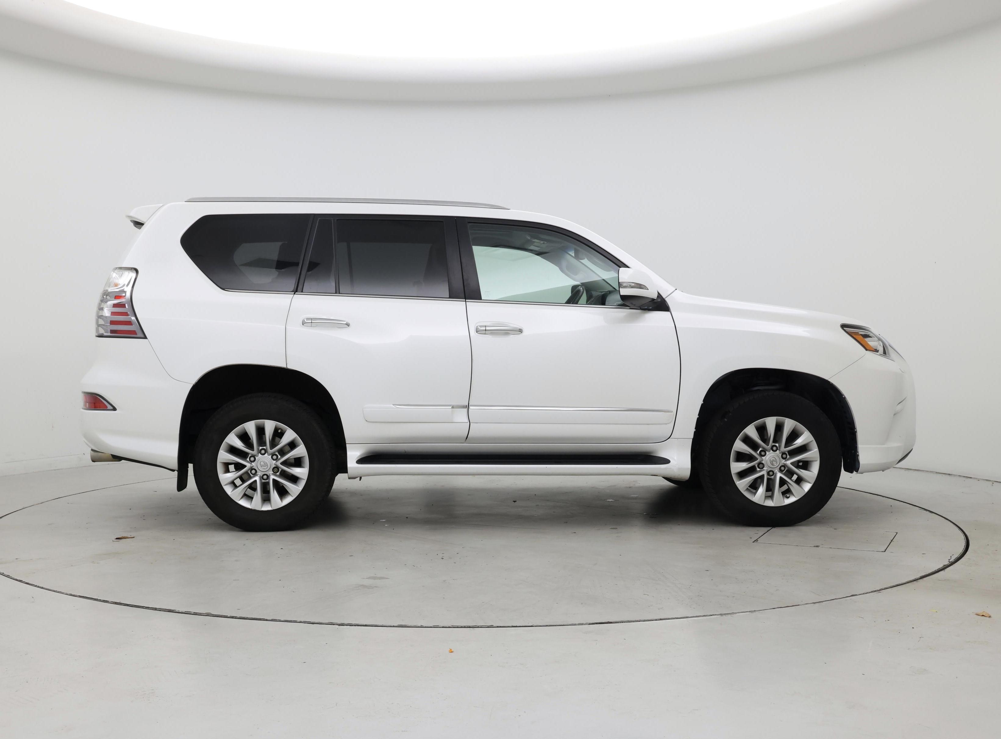 Thumbnail: 2019 Lexus GX - 7