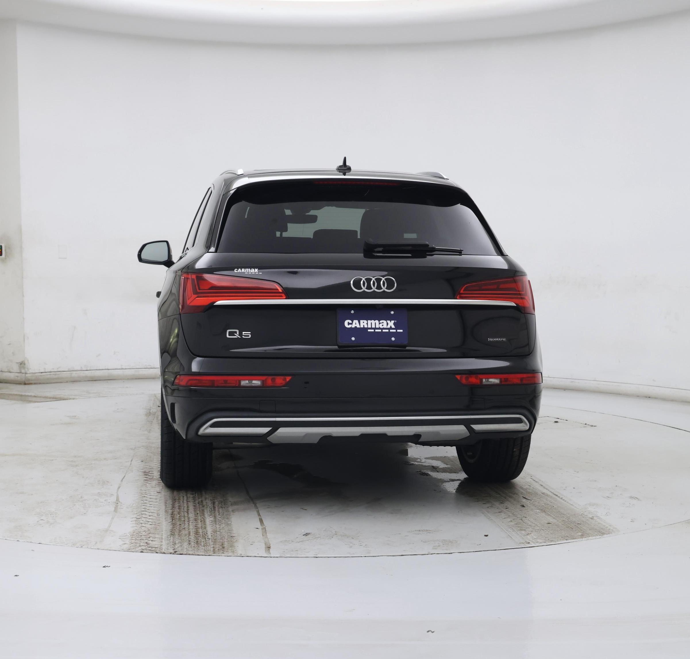 Thumbnail: 2023 Audi Q5 - 6