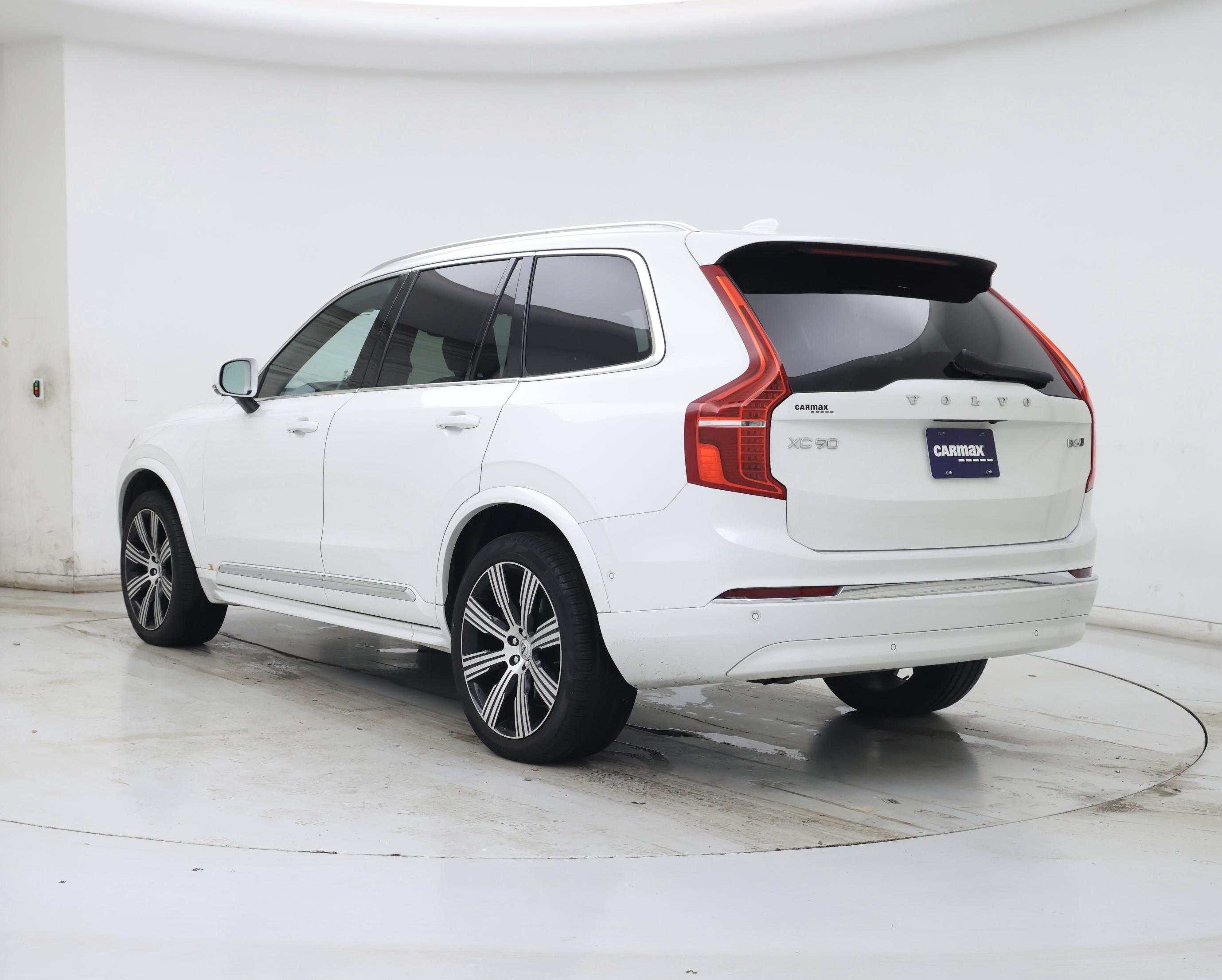 Thumbnail: 2023 Volvo XC90 - 2