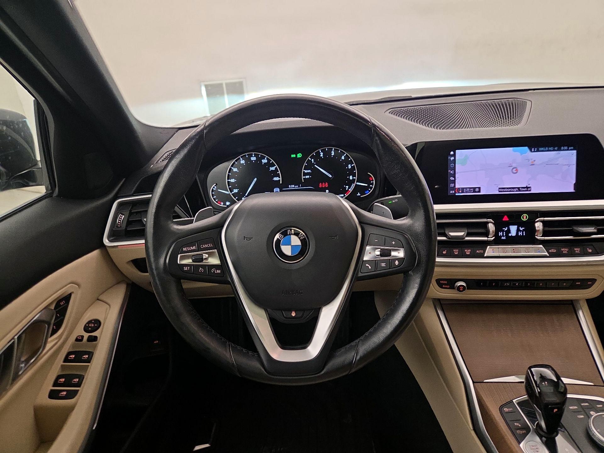 Thumbnail: 2020 BMW 3 Series - 10