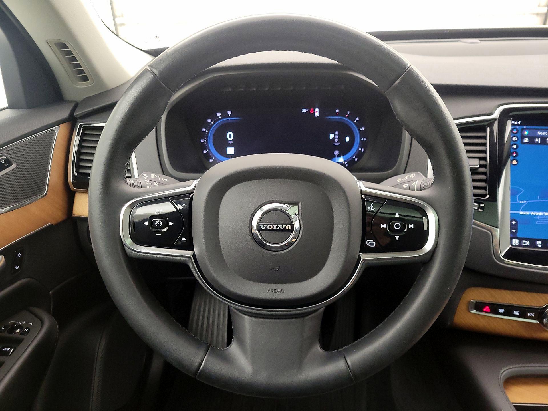 Thumbnail: 2023 Volvo XC90 - 10