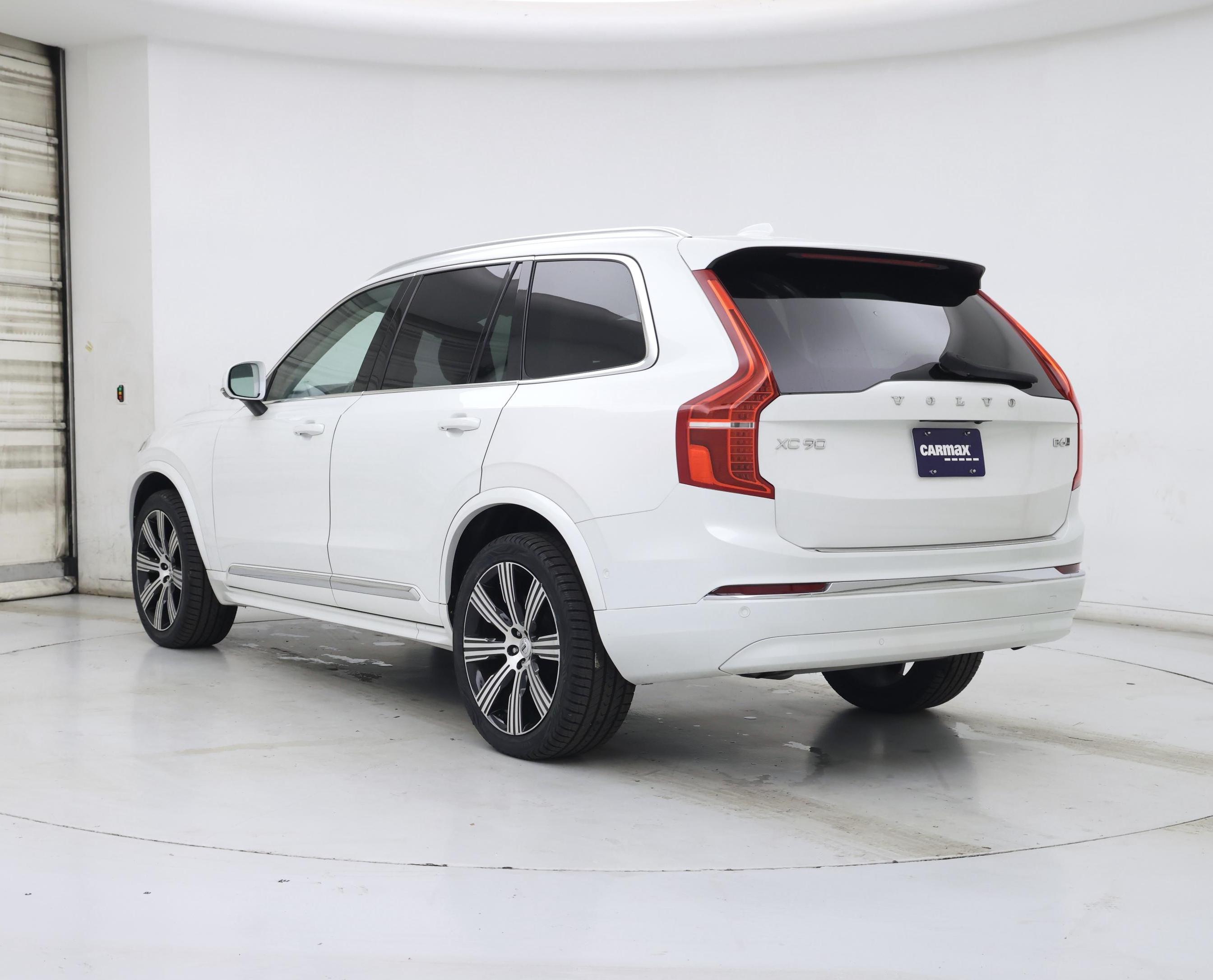 Thumbnail: 2023 Volvo XC90 - 2