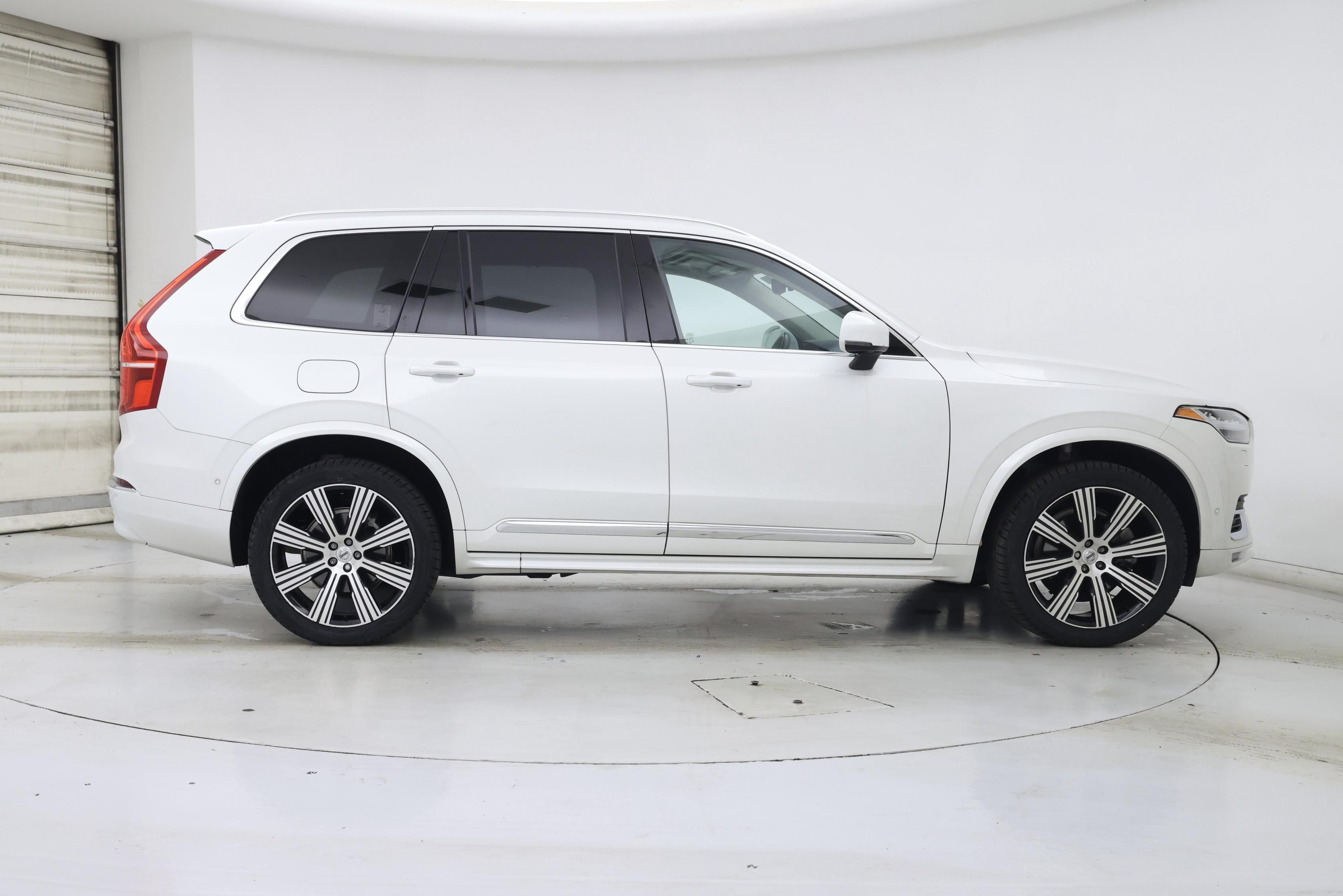 Thumbnail: 2023 Volvo XC90 - 7