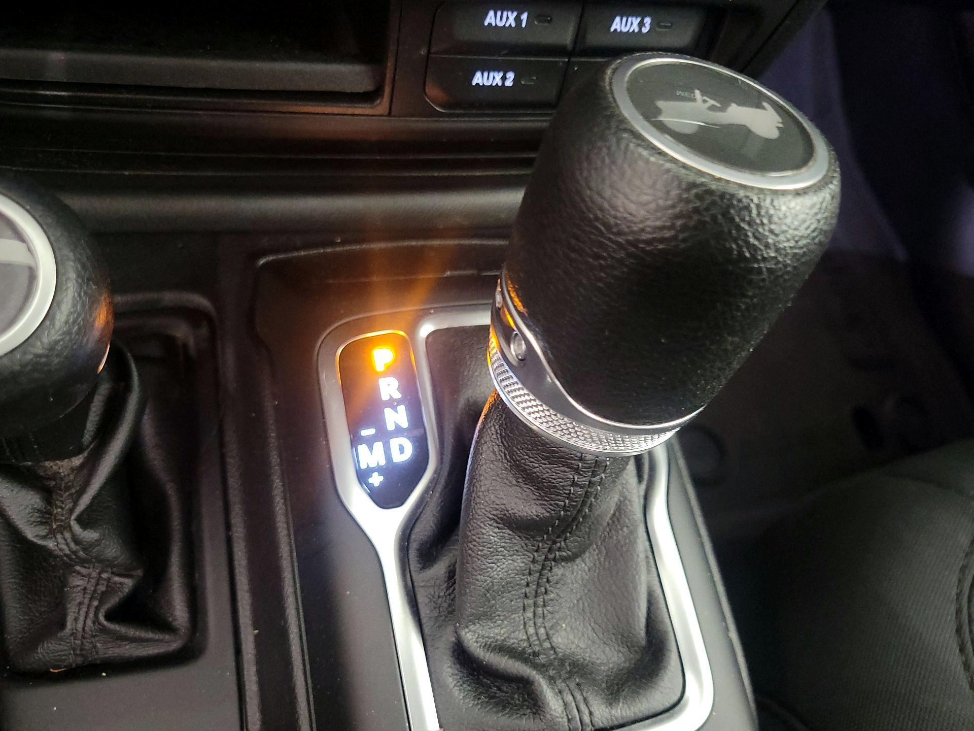 Thumbnail: 2021 Jeep Wrangler - 17