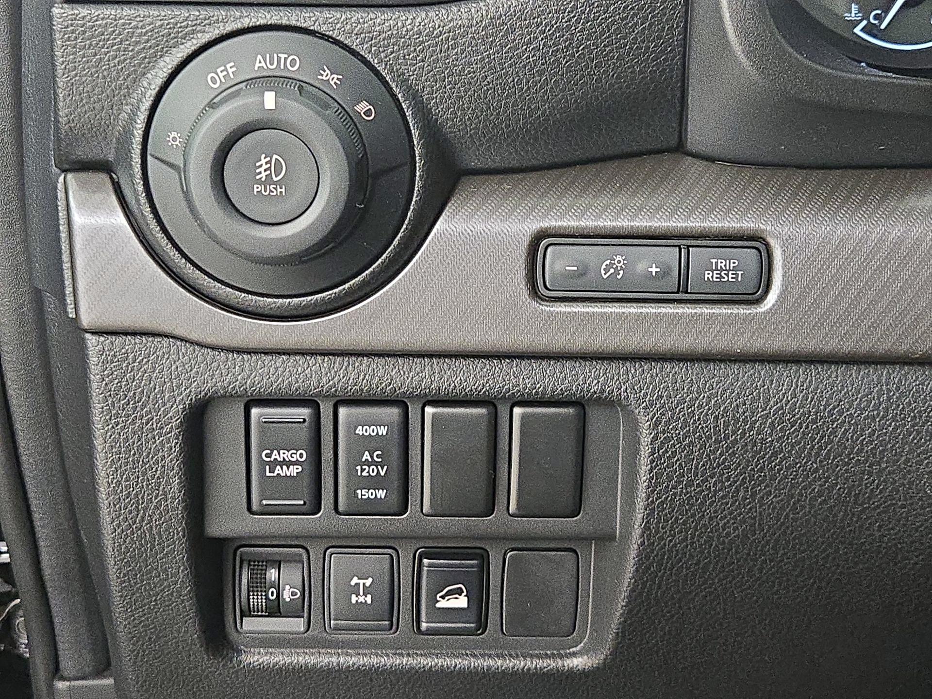 Thumbnail: 2023 Nissan Titan - 13