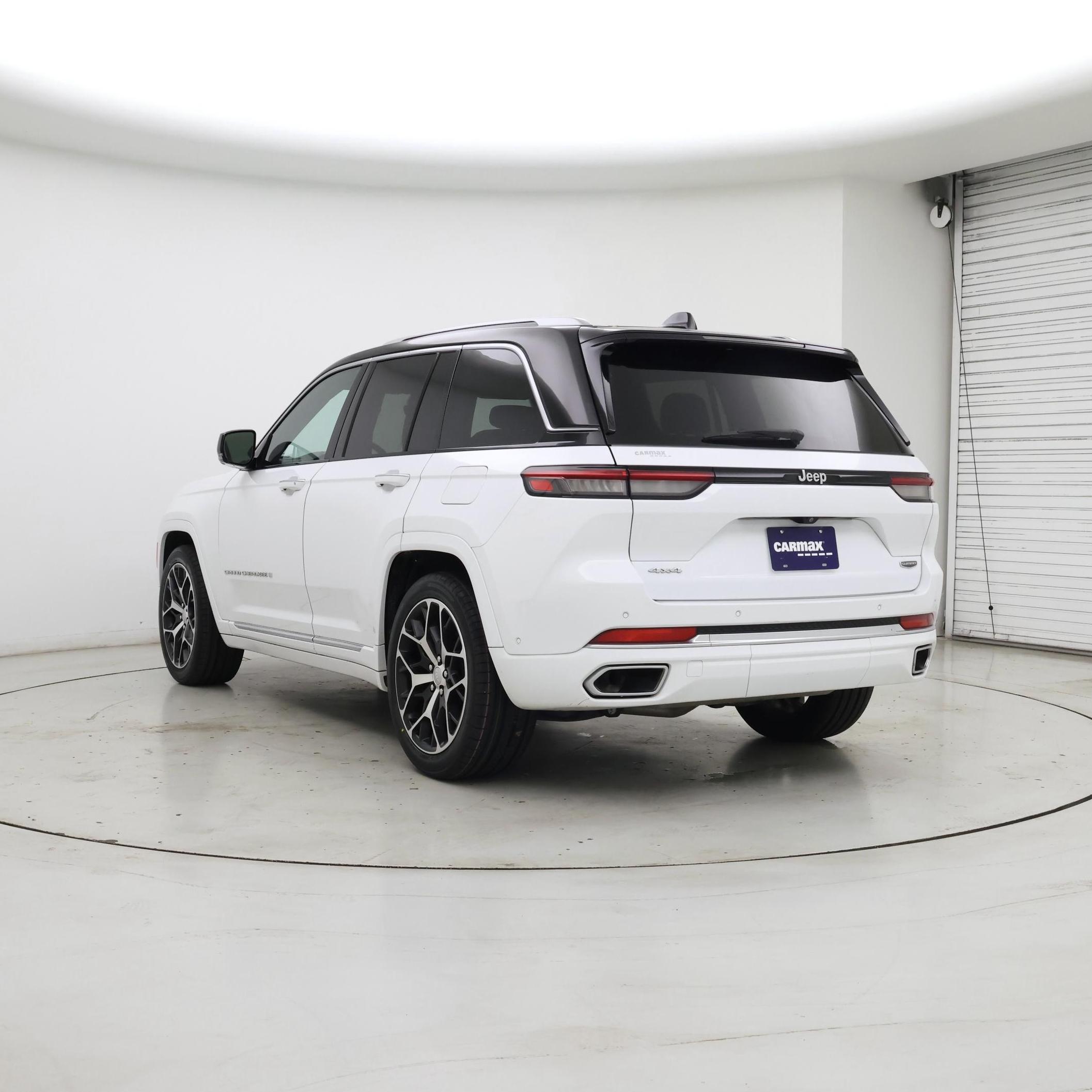 Thumbnail: 2023 Jeep Grand Cherokee - 2