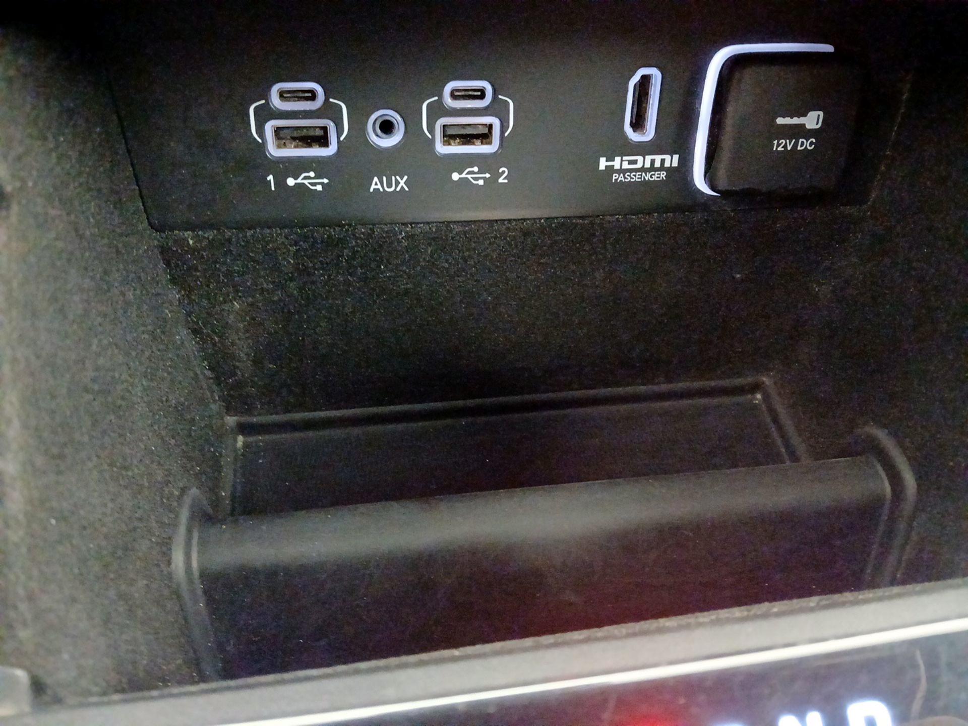 Thumbnail: 2023 Jeep Grand Cherokee - 19