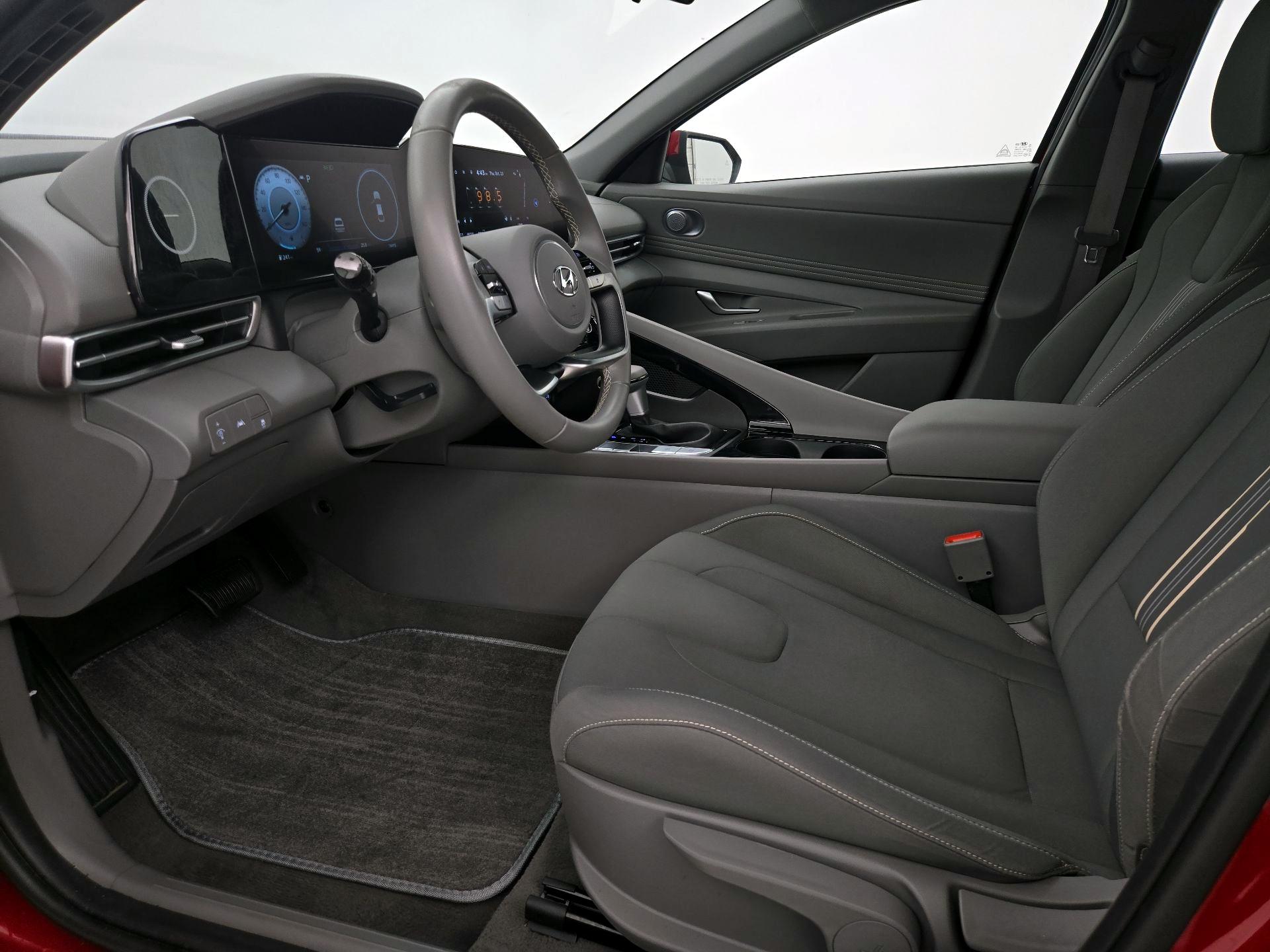 Thumbnail: 2023 Hyundai Elantra - 11