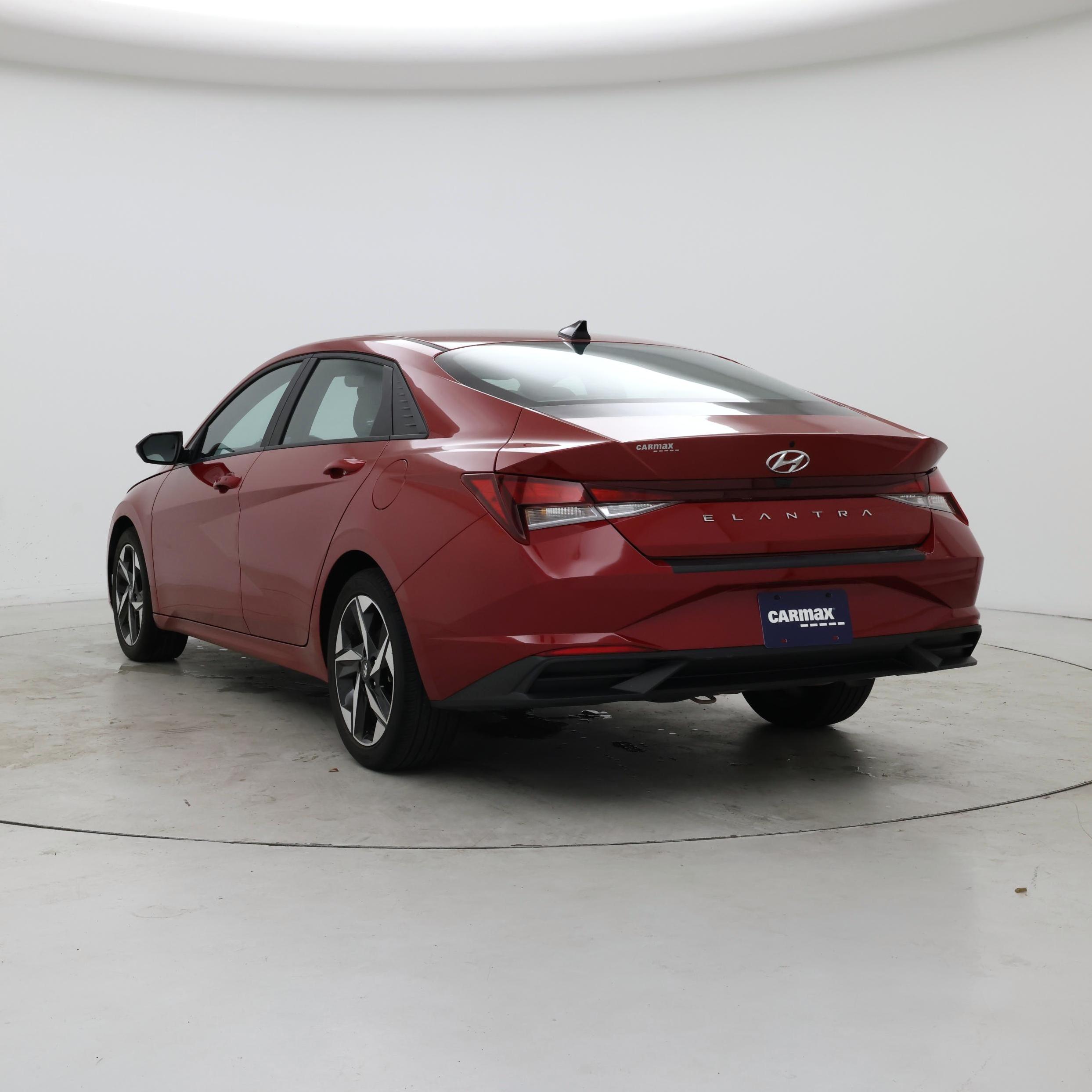 Thumbnail: 2023 Hyundai Elantra - 2