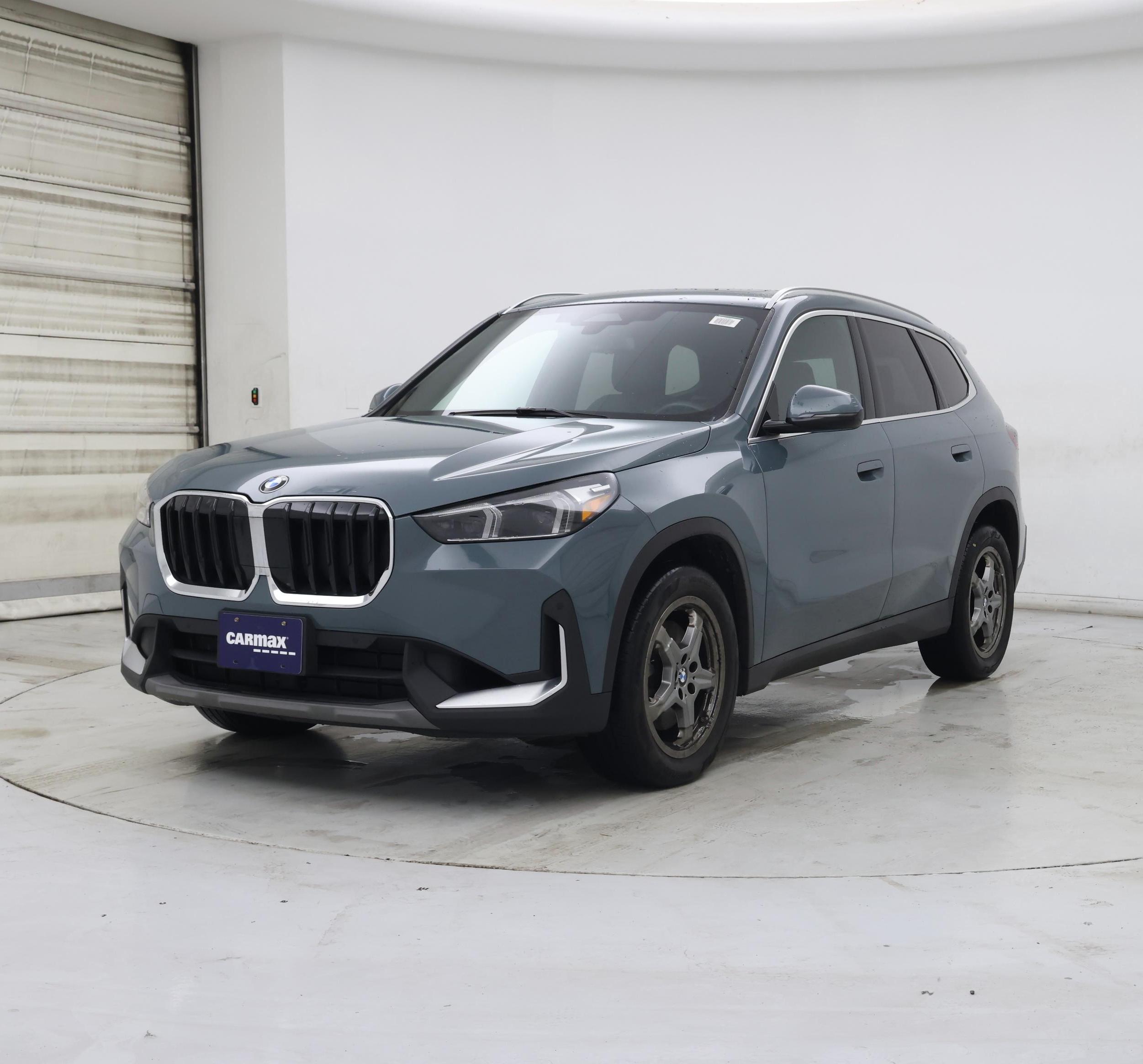 Thumbnail: 2023 BMW X1 - 4