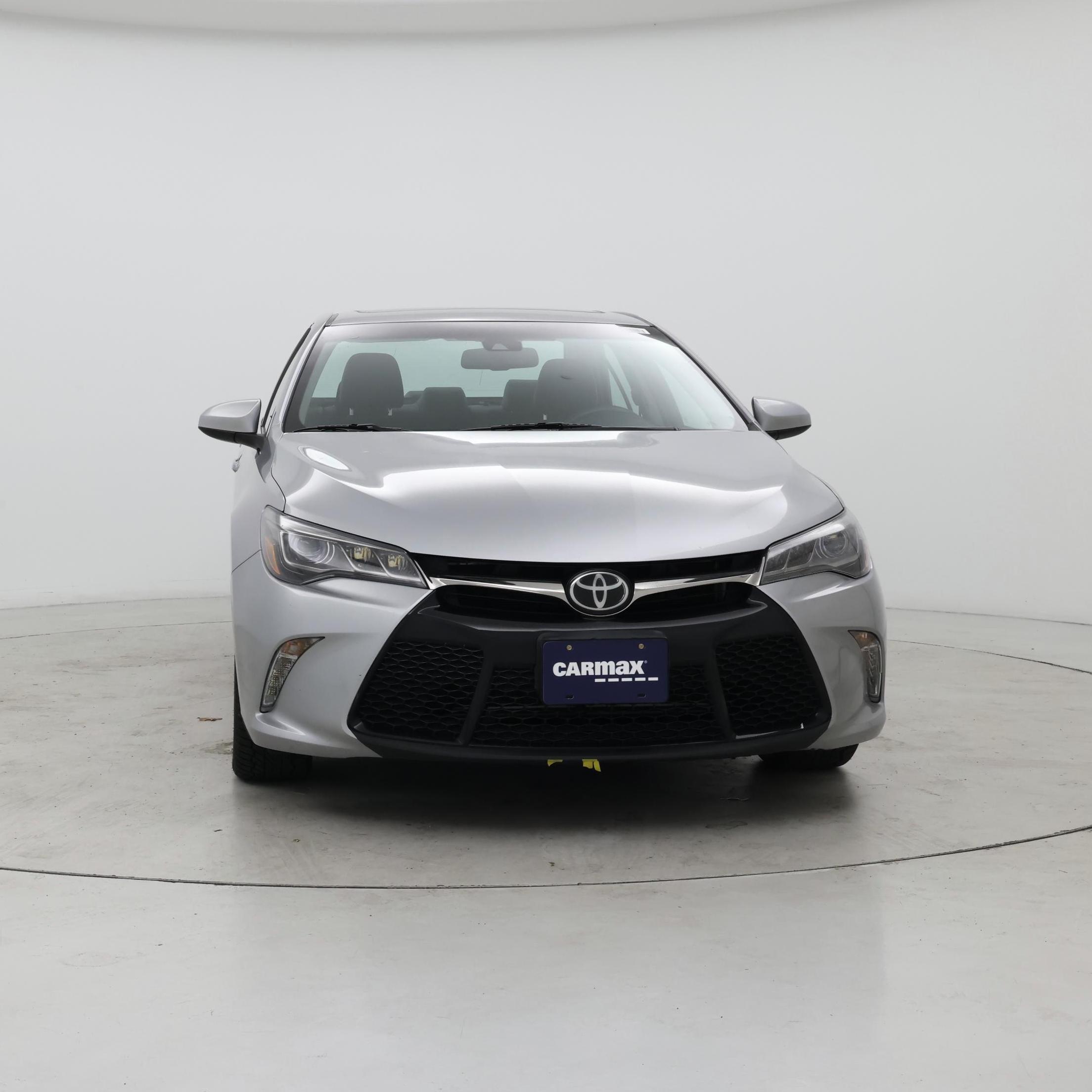 Thumbnail: 2015 Toyota Camry - 5