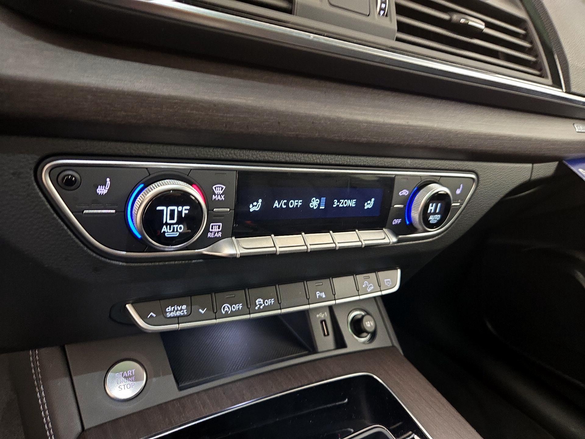 Thumbnail: 2022 Audi Q5 - 16