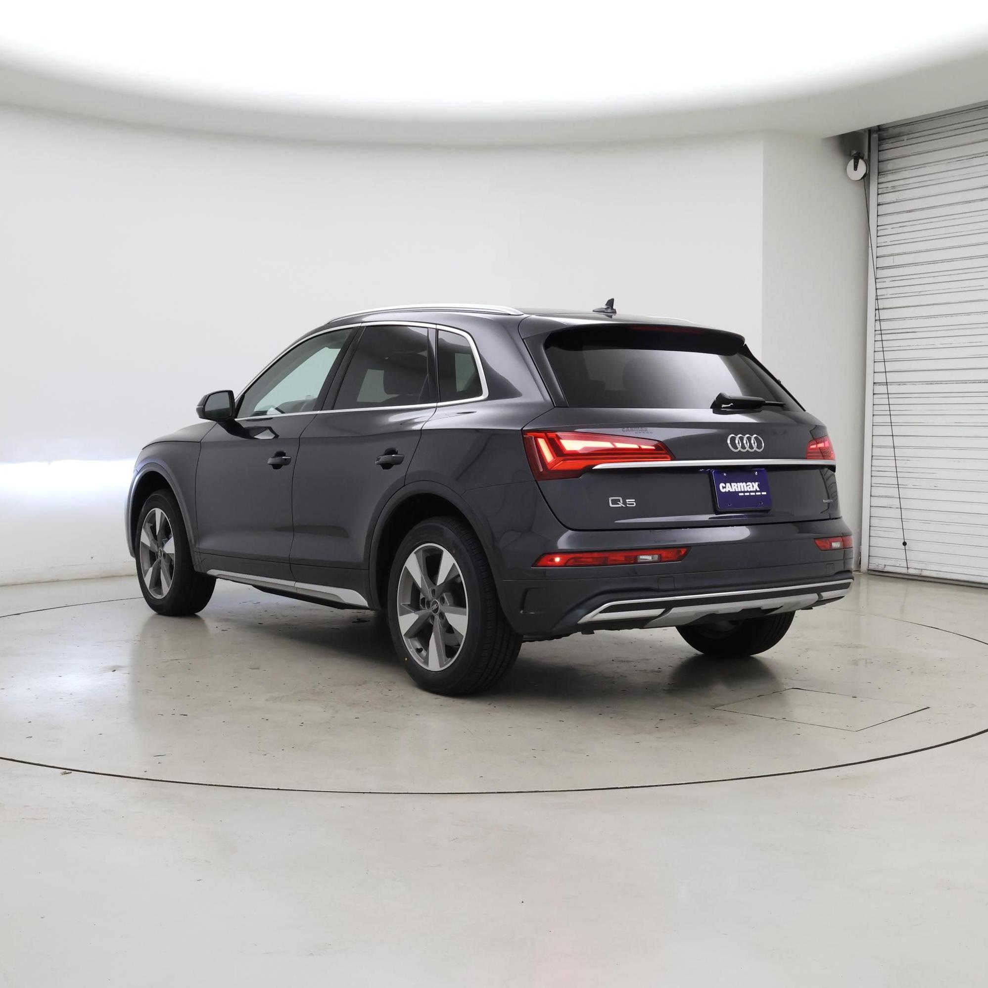 Thumbnail: 2022 Audi Q5 - 2