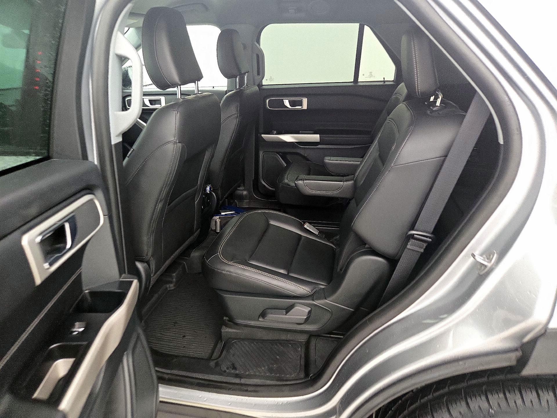 Thumbnail: 2022 Ford Explorer - 20