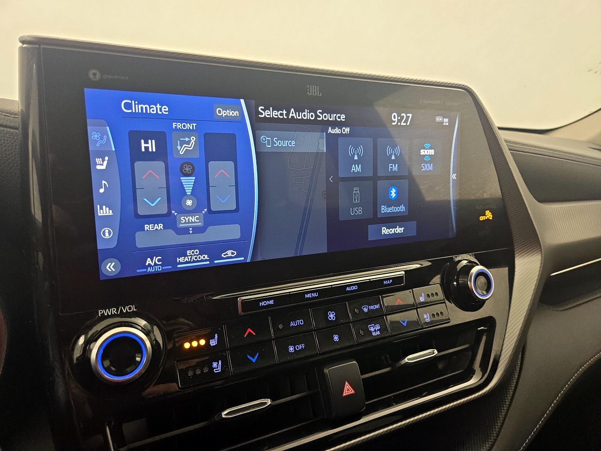 Thumbnail: 2020 Toyota Highlander - 15