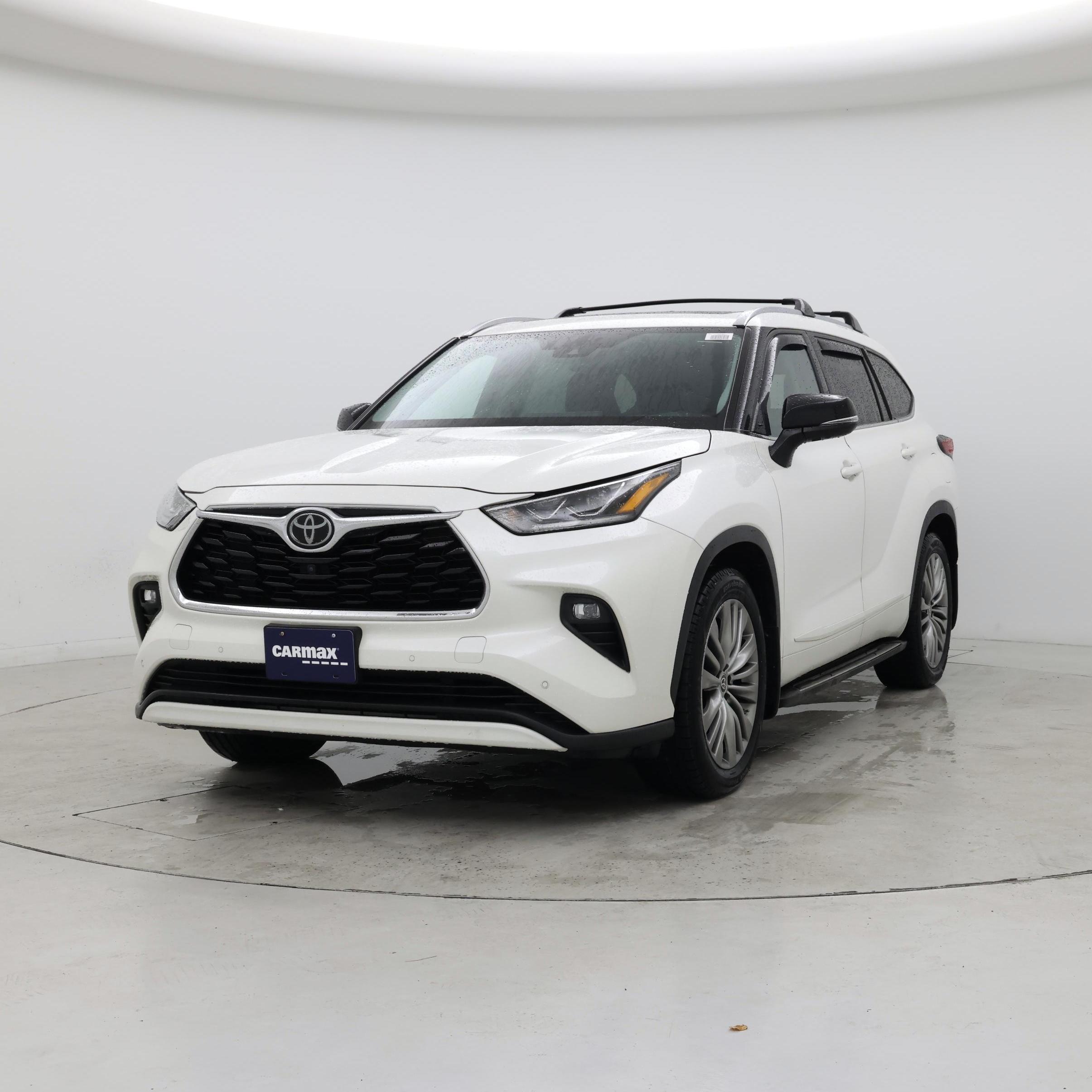 Thumbnail: 2020 Toyota Highlander - 4