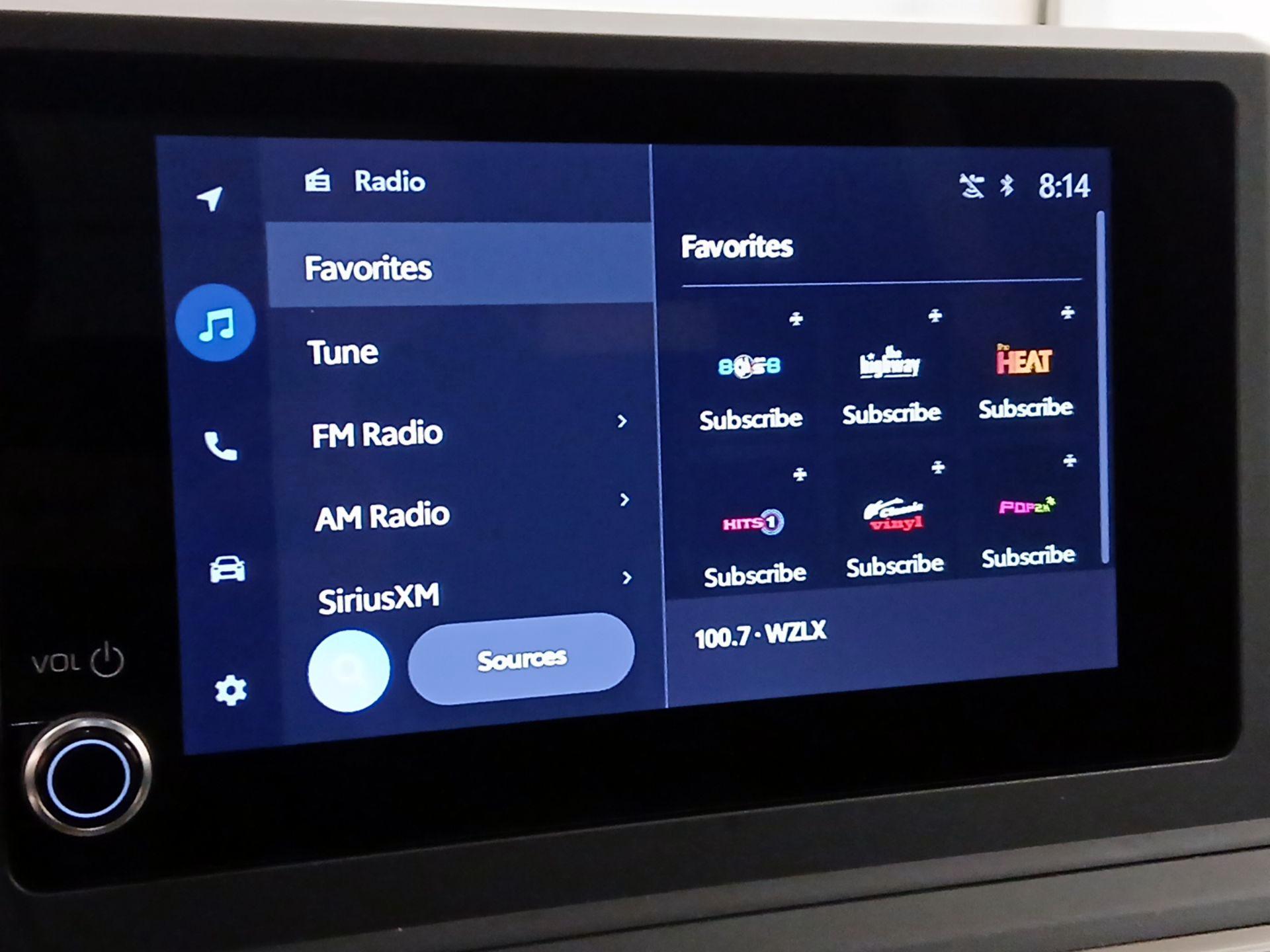 Thumbnail: 2024 Toyota Tacoma - 15