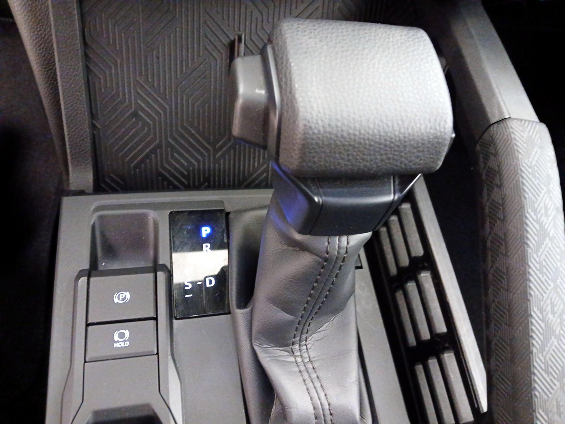 Thumbnail: 2024 Toyota Tacoma - 17