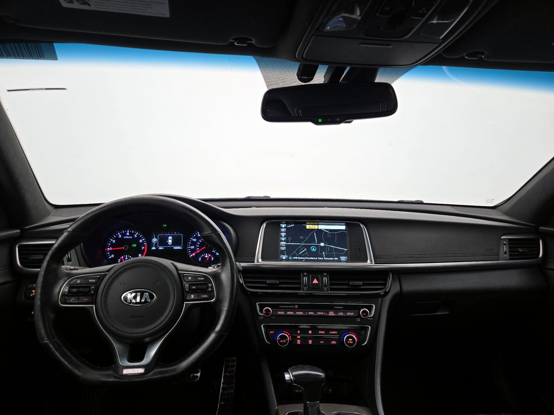 Thumbnail: 2016 Kia Optima - 9