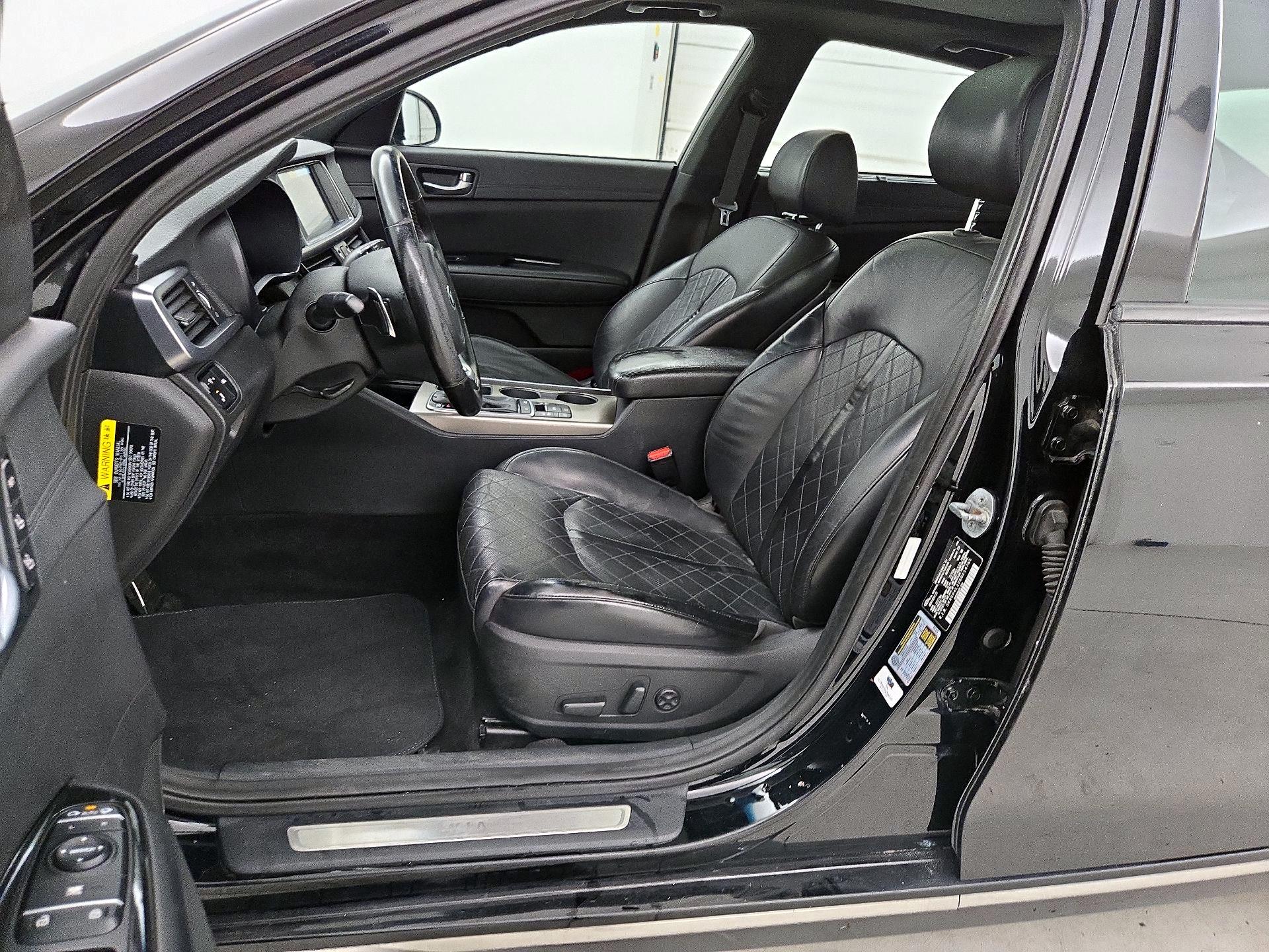 Thumbnail: 2016 Kia Optima - 11