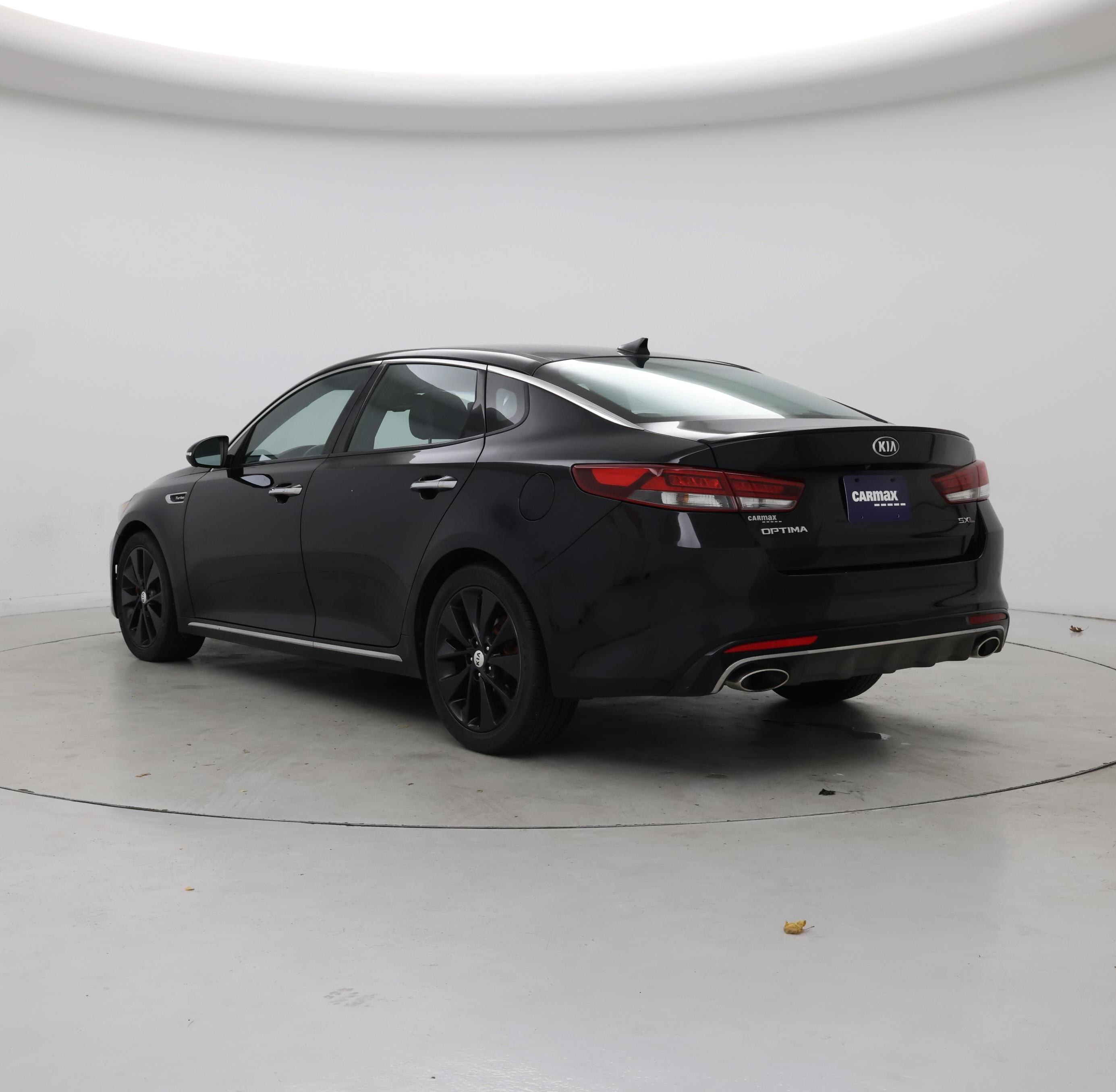 Thumbnail: 2016 Kia Optima - 2