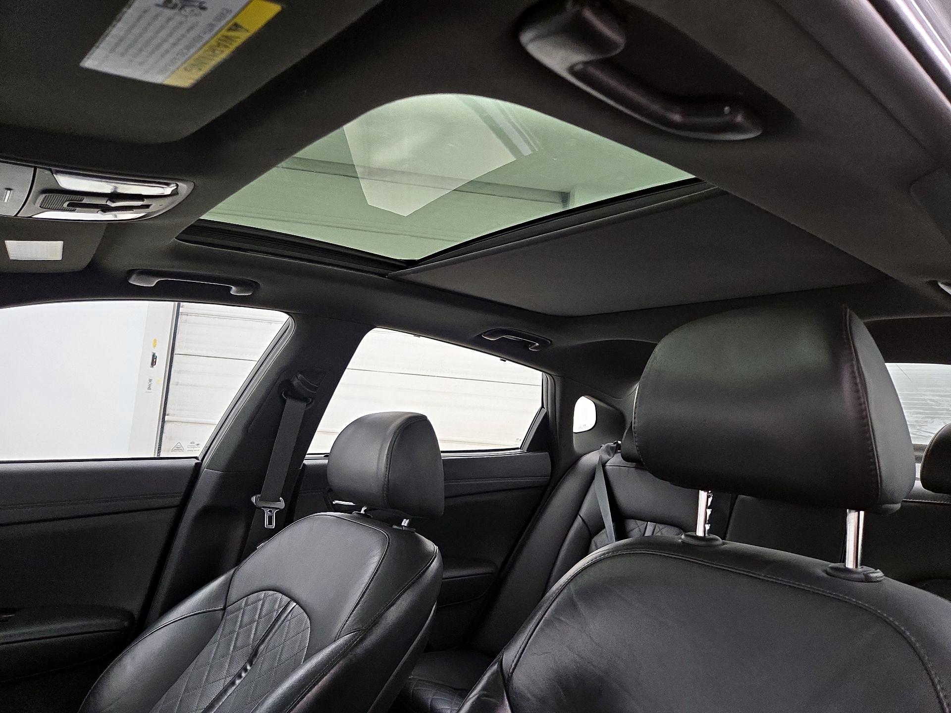 Thumbnail: 2016 Kia Optima - 20