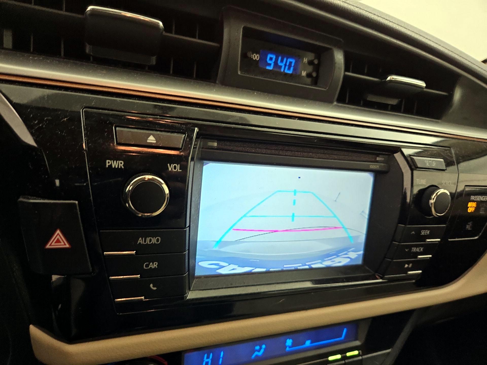 Thumbnail: 2016 Toyota Corolla - 14