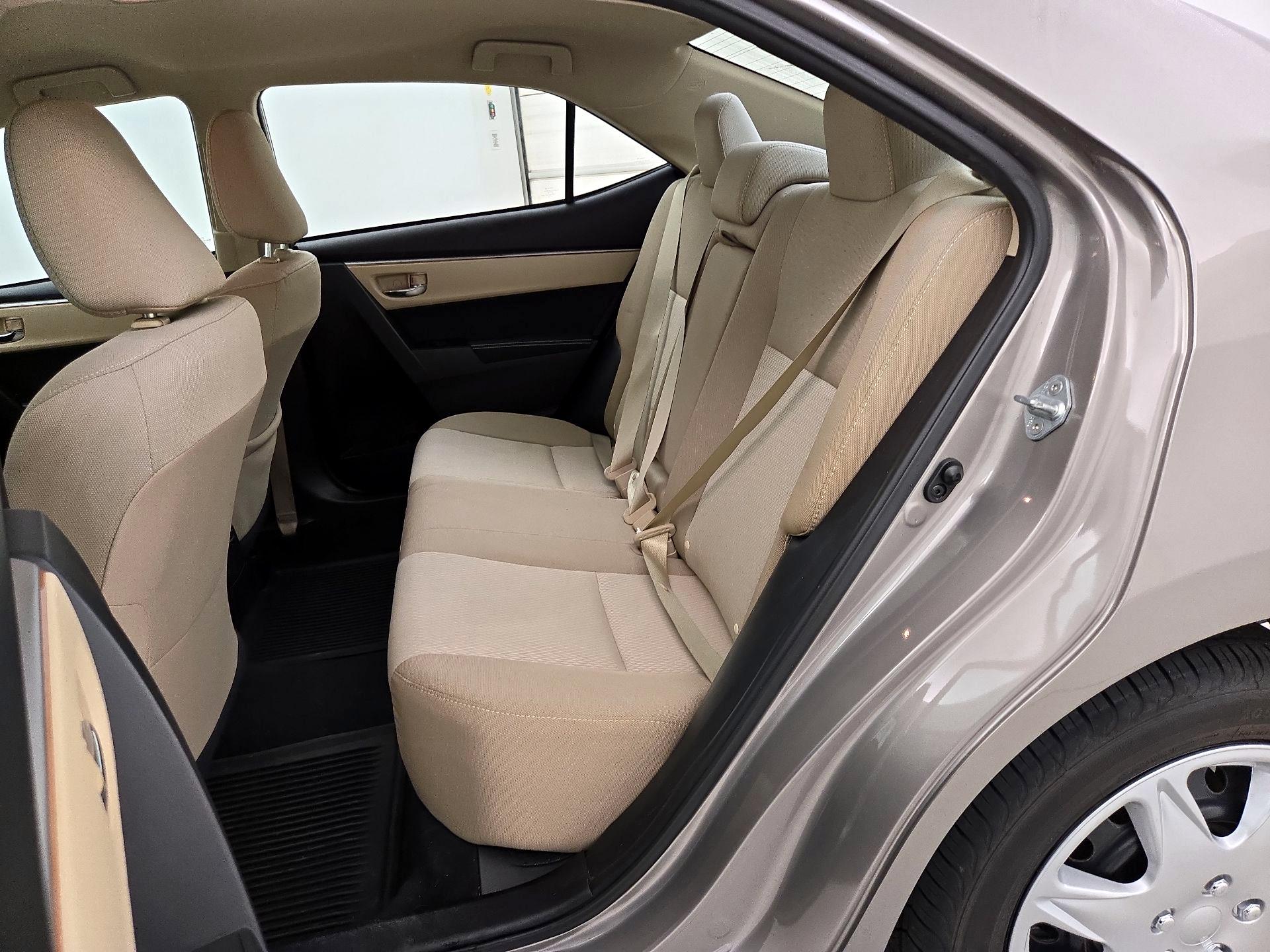 Thumbnail: 2016 Toyota Corolla - 19