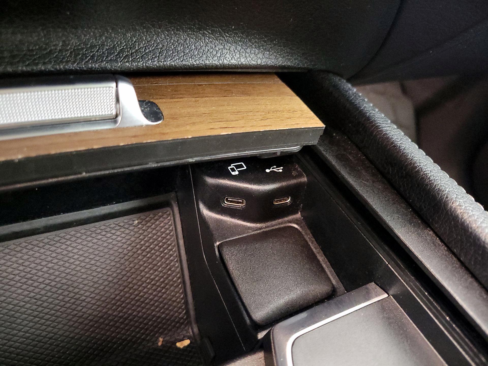 Thumbnail: 2022 Mercedes-Benz GLS - 19