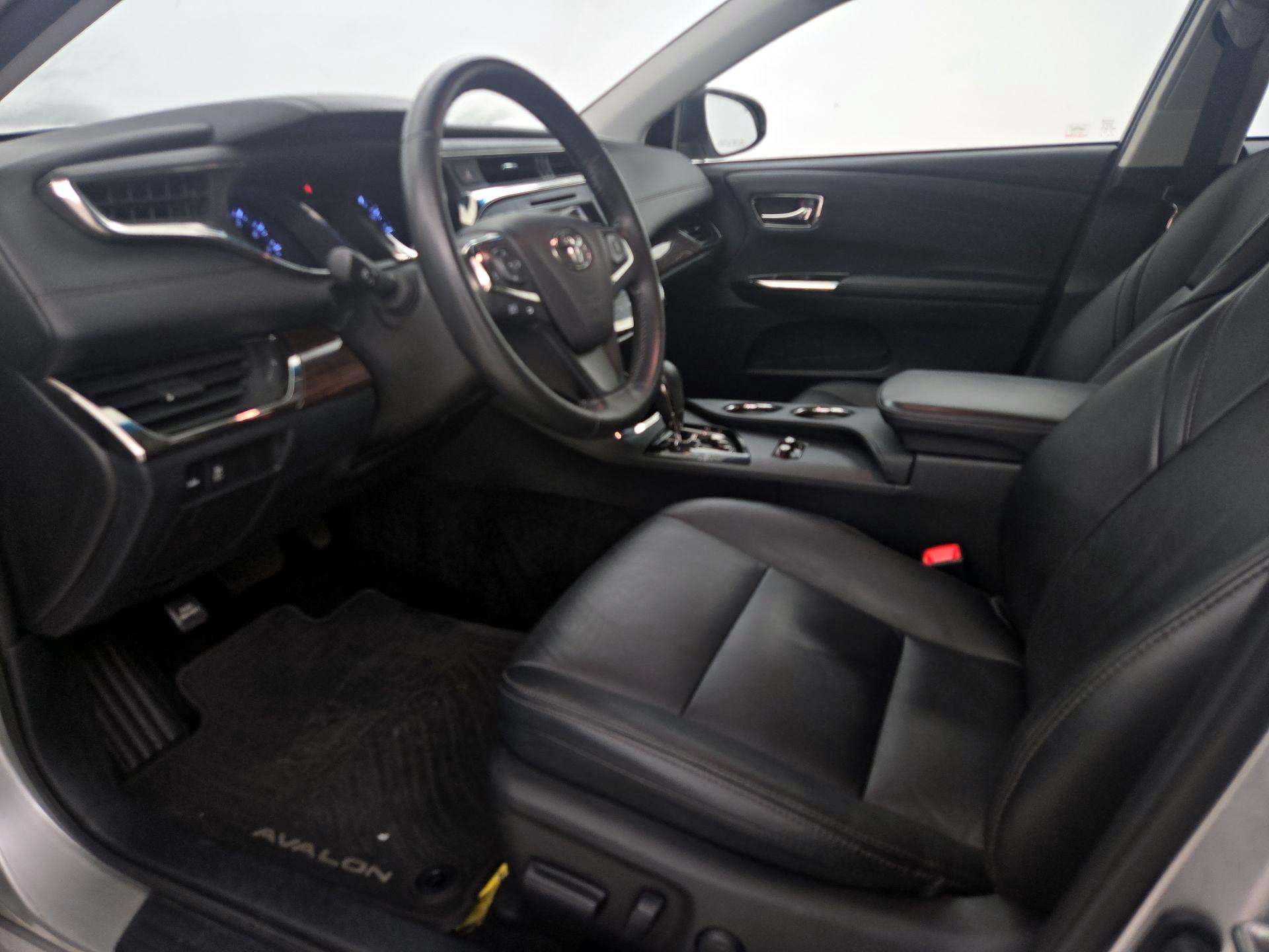 Thumbnail: 2014 Toyota Avalon - 11