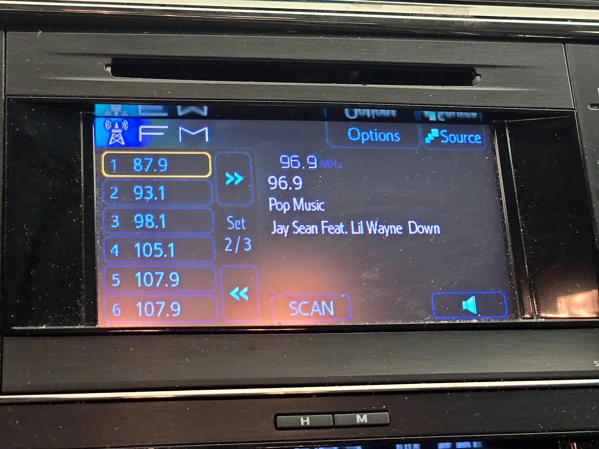 Thumbnail: 2014 Toyota Avalon - 15