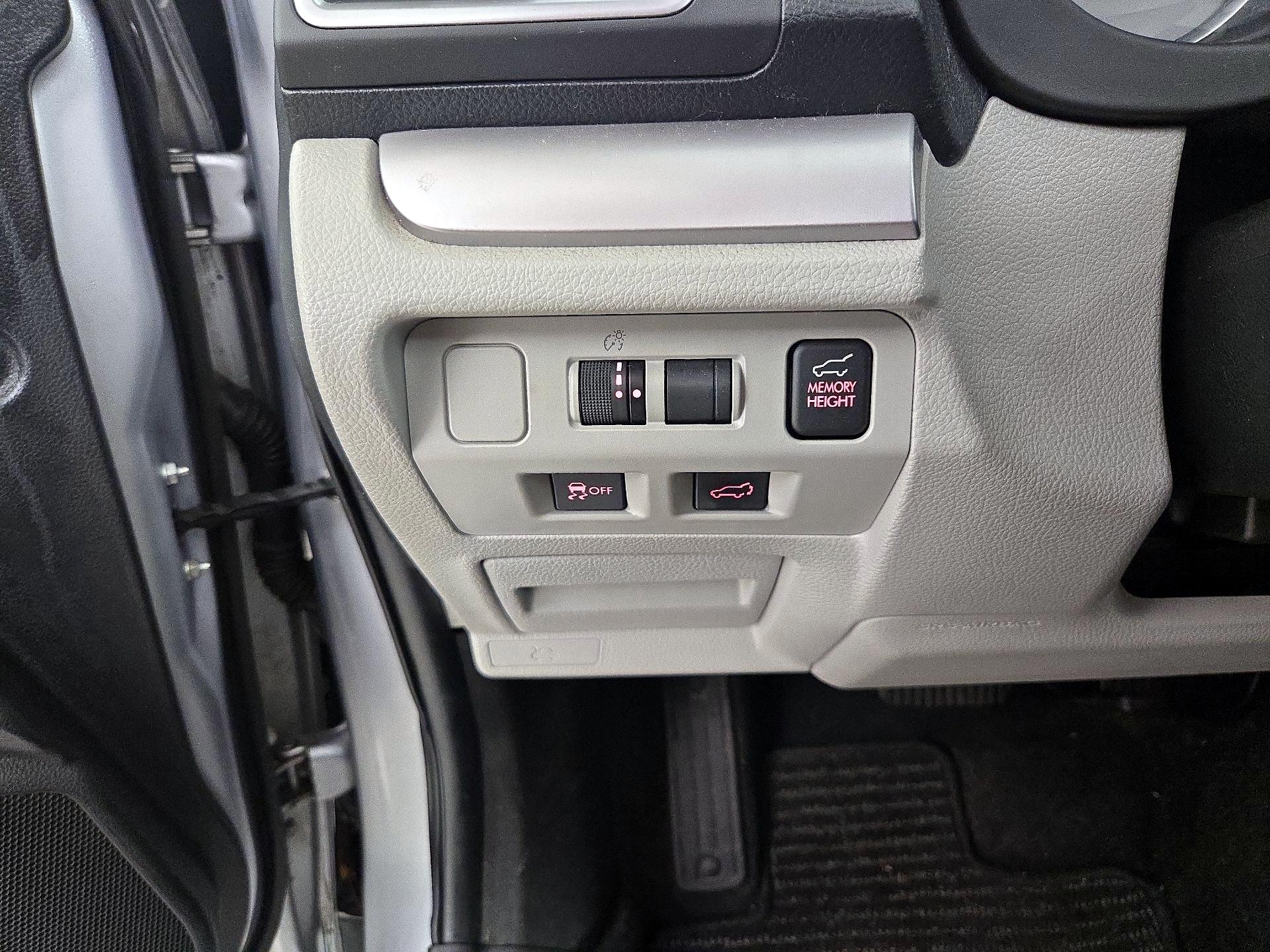 Thumbnail: 2016 Subaru Forester - 13