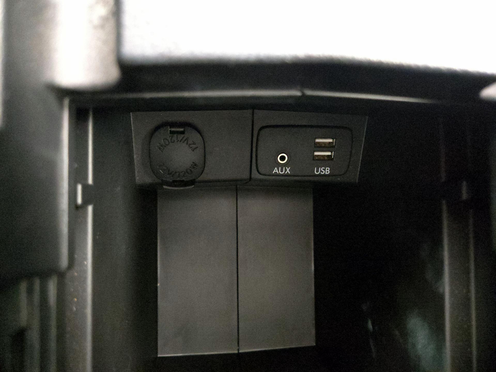 Thumbnail: 2016 Subaru Forester - 19