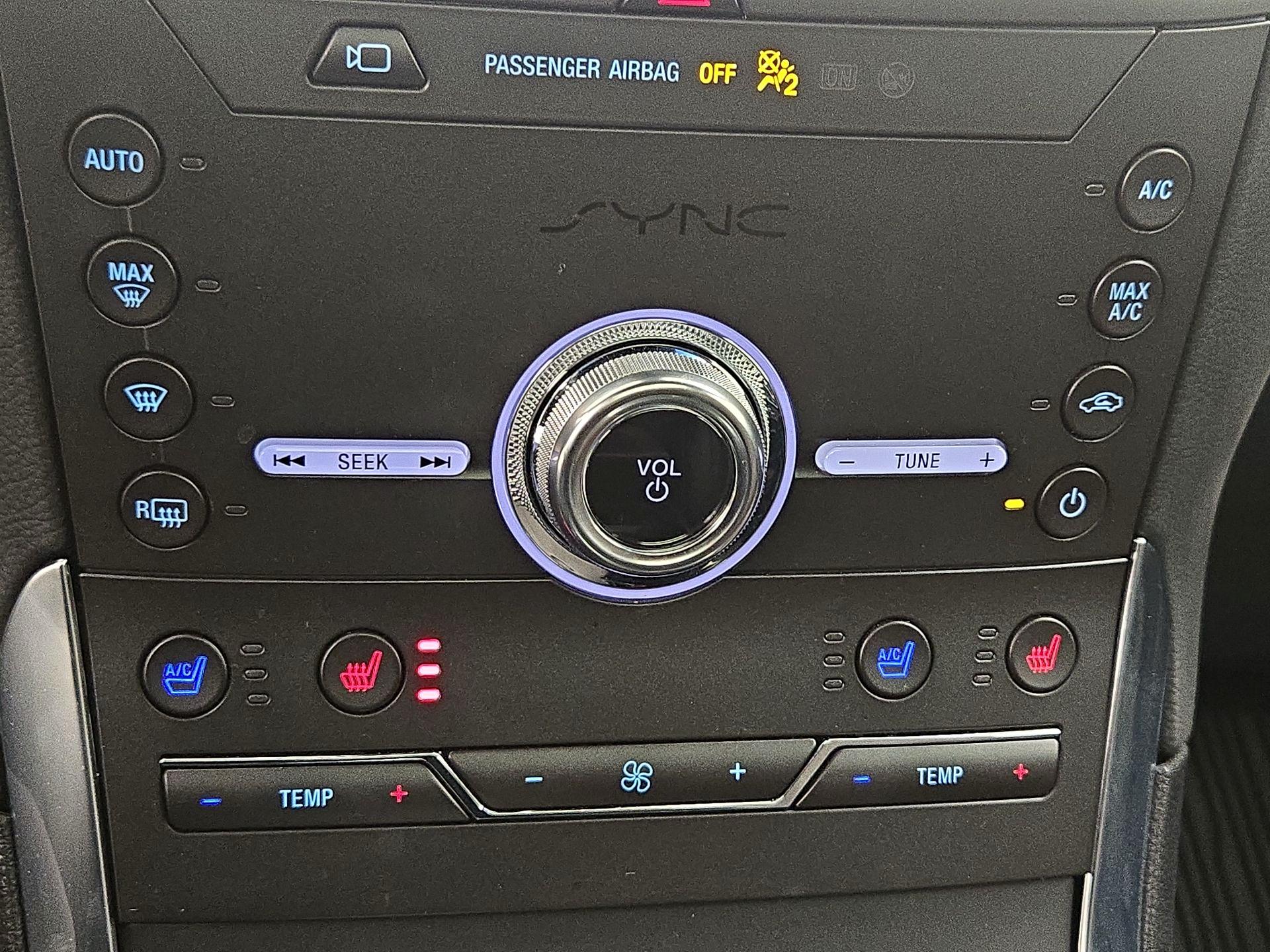 Thumbnail: 2020 Ford Edge - 17