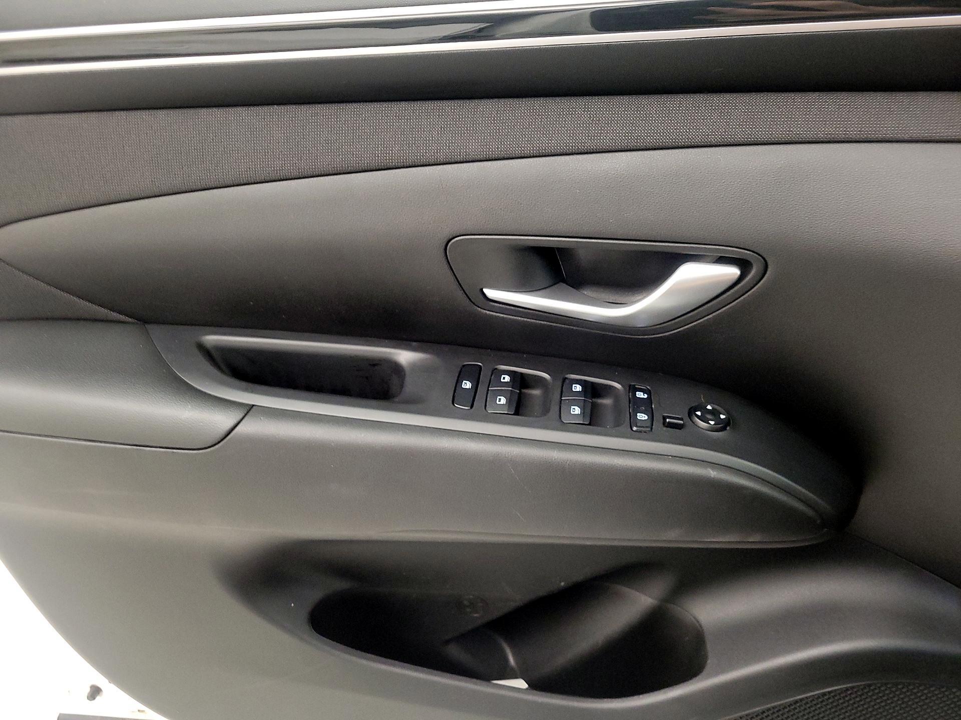 Thumbnail: 2023 Hyundai Tucson - 12