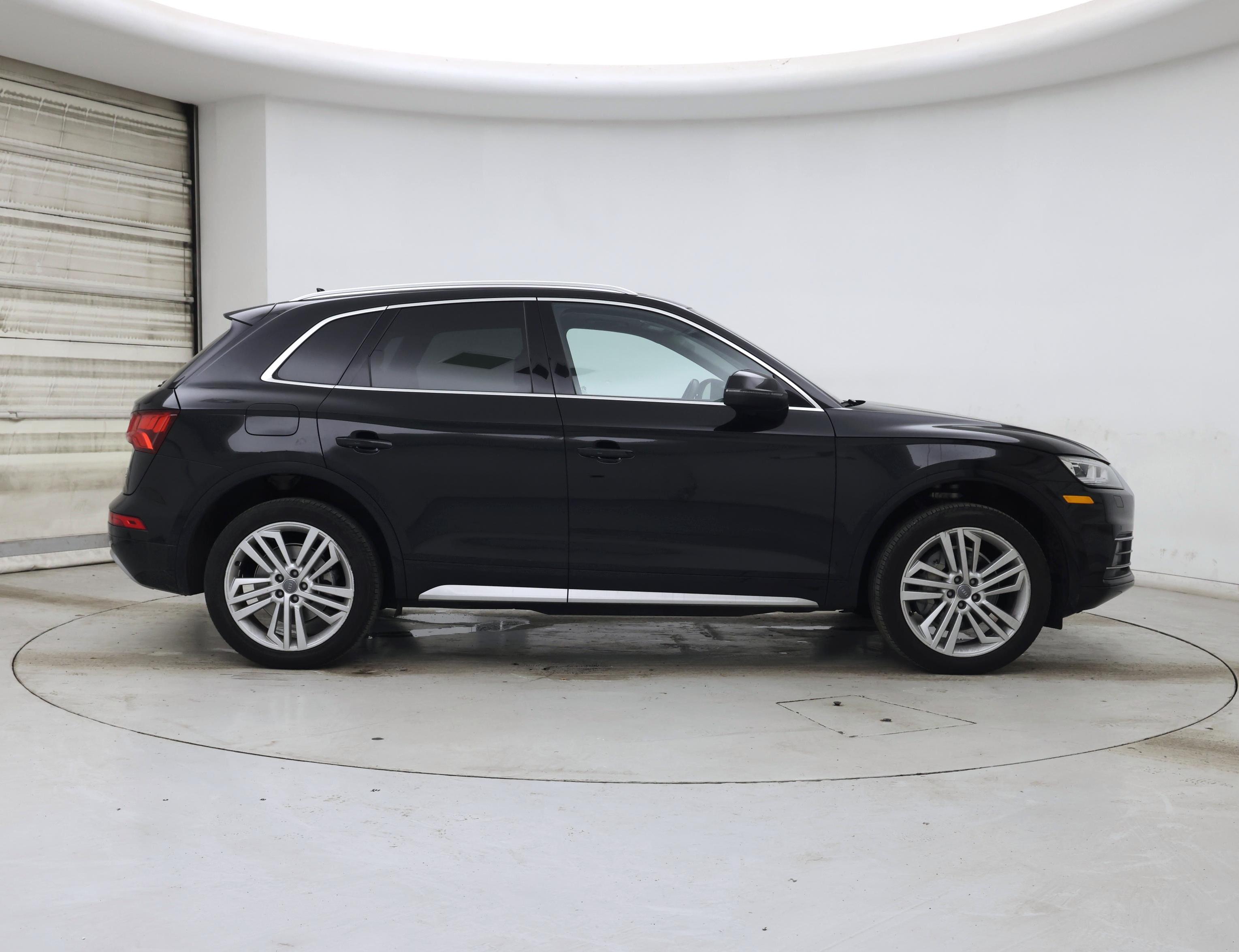 Thumbnail: 2018 Audi Q5 - 7